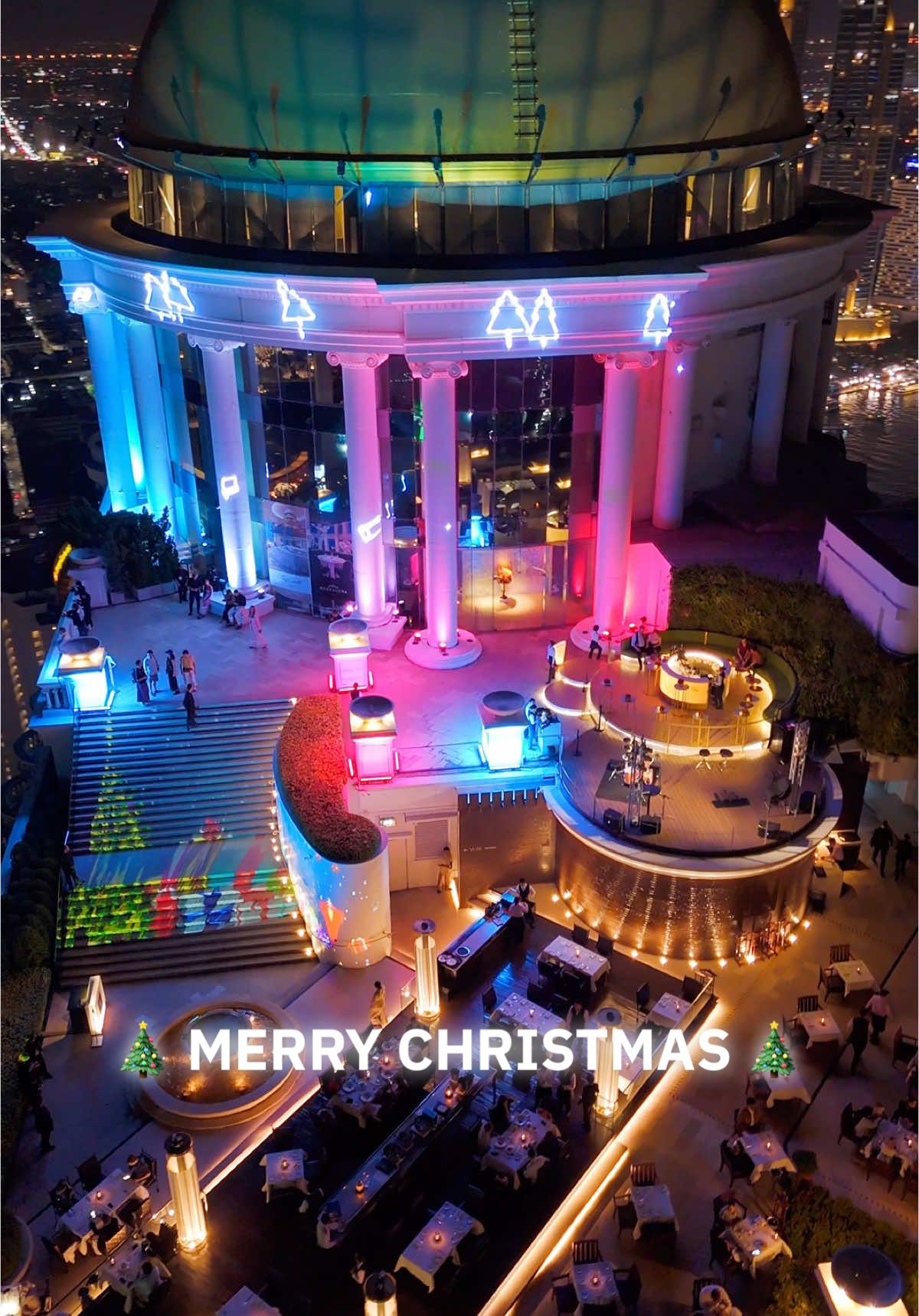 🎄Merry Christmas, everyone! 🎅✨ Celebrate this magical time with your family and loved ones. May your heart be filled with hope, your days with joy, and your life with endless possibilities 💖 ✨ Let the festive light guide you to a beautiful new year! 🌟 Tonight, the iconic Lebua rooftop unveiled its dazzling Christmas laser mapping show, lighting up Bangkok with holiday wonder. 🌌 Running until 31 December, it’s a must-see festive treat! 🥂 Soak in the stunning views, celebrate the season, and feel the magic of Bangkok this Christmas. 🎄✨ 🎥 Share this reel with your family and friends to spread the holiday cheer! 🌟 Follow @Thailand Parties for more festive content. 💖 #BangkokRooftops #ChristmasInBangkok #LebuaLights #FestiveVibes #BangkokMagic #HolidaySeason #RooftopViews #CelebrateChristmas #ChristmasWonder #BangkokSkyline #HolidayCheer #SeasonOfJoy #BangkokNightlife #merrychristmas #djiexperiencestore #ChristmasBangkok #ChristmasCelebrations #MagicalMoments