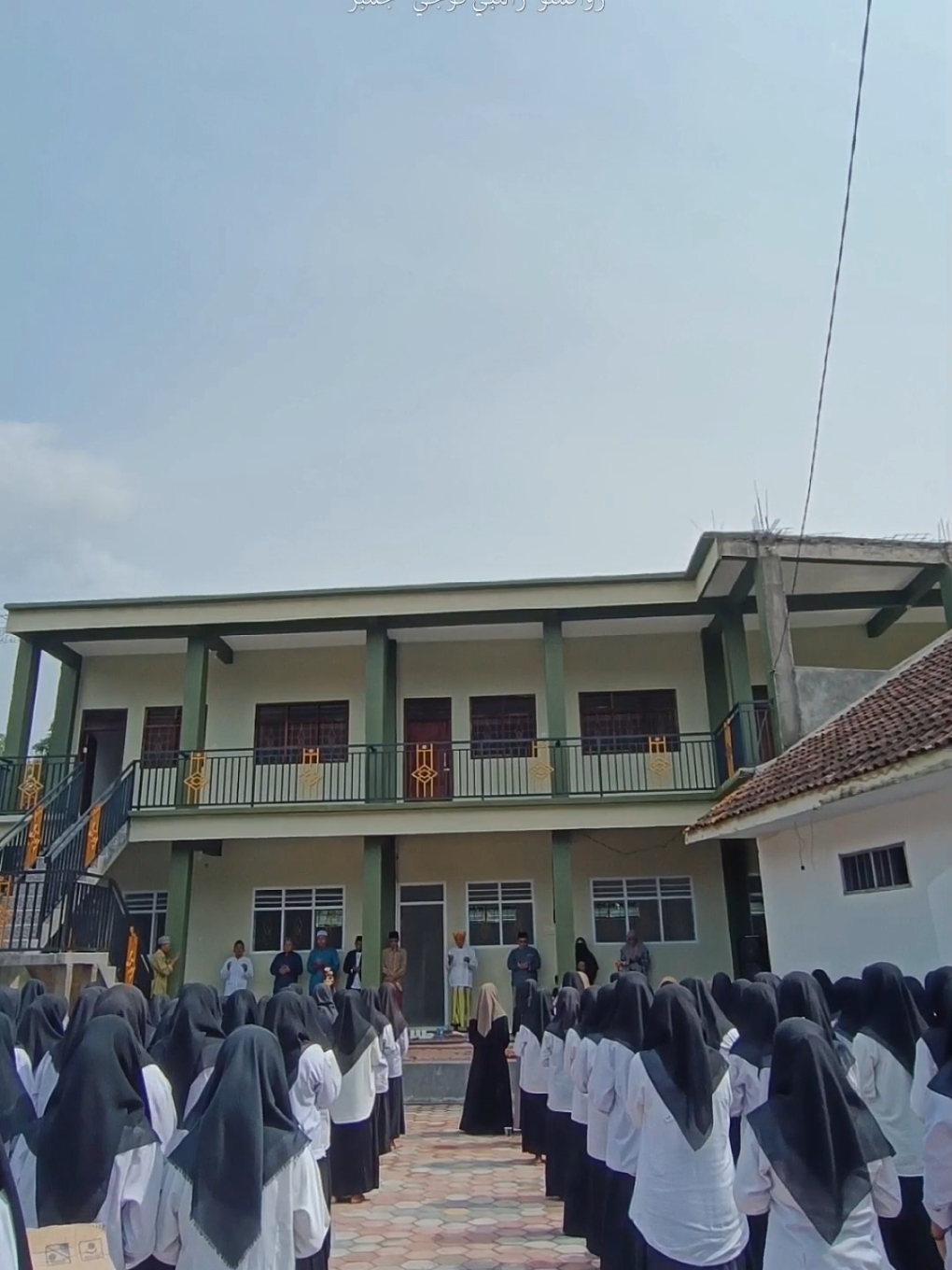 Peresmian Gedung Madrasah Diniyah putri.  Pondok Pesantren Asy-syuja'i #pondokpesantren #santriwati #santriputri #santripondok #fypシ゚viral #Asysyujaimedia #santri 