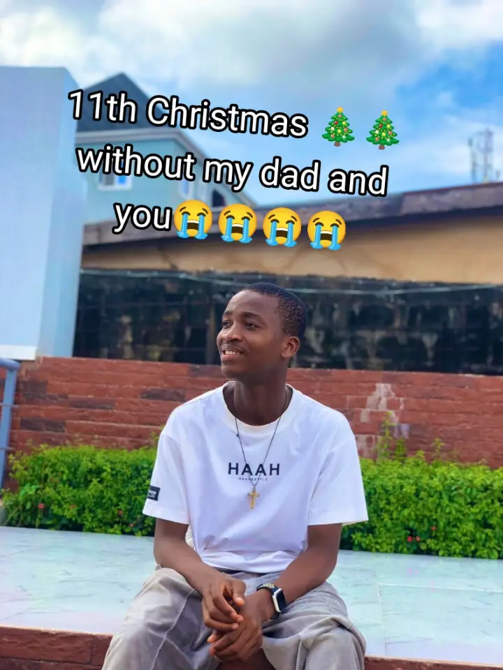 11th Christmas 🎄🎄 without my dad and you 😭