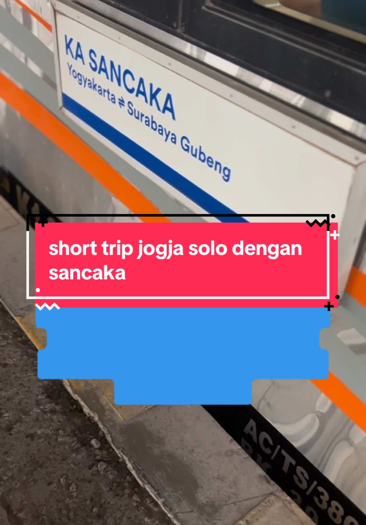 gk pp sedikit lebih mahal yang penting gk desek2 an,,,🥰,selamat mencoba,.....                                                #keretaapi #sancaka #eksekutif #ekonomi #kai121 #yogyakarta #solo 