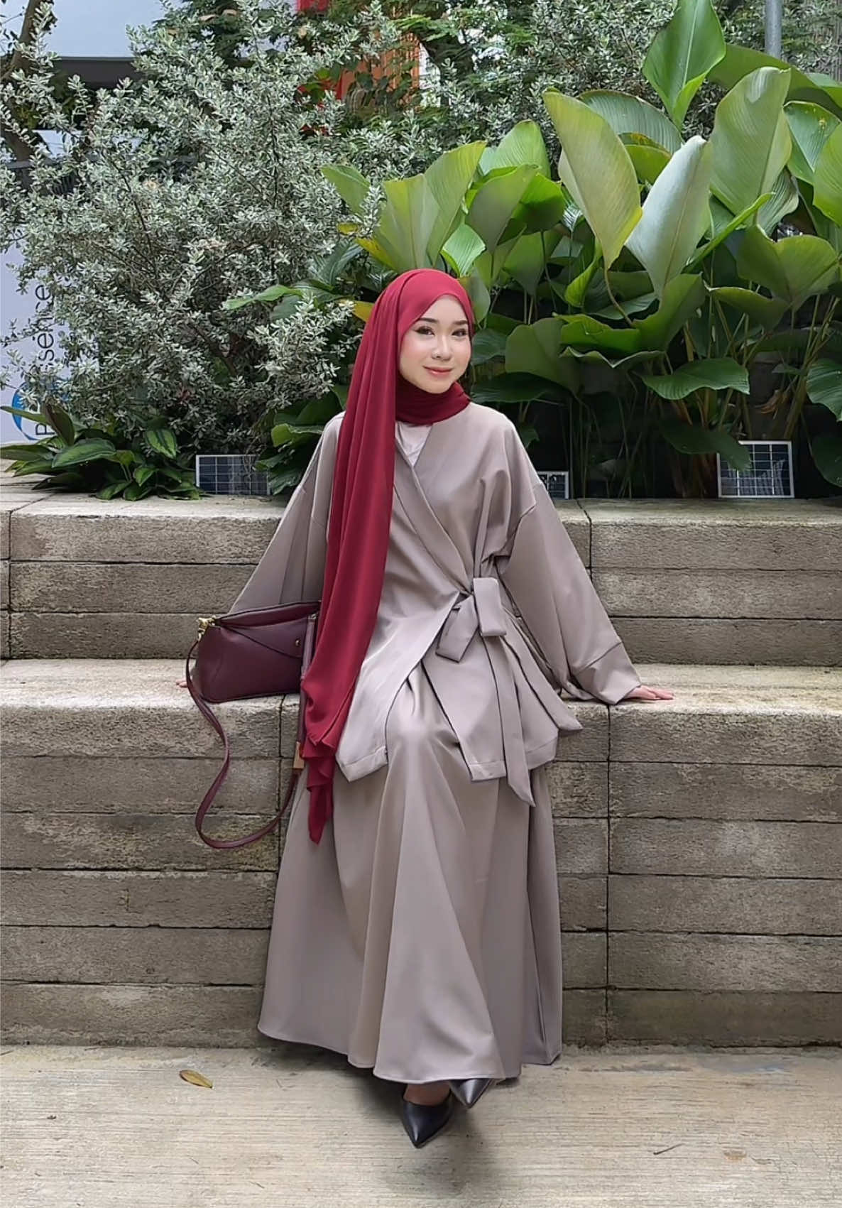 Comfy & modest all at once 💯✨ @ArfaVeil #outfitinspo #outfitideas #outfitoftheday #modestoutfits #tiktokmalaysia #fyp #outfitcheck 