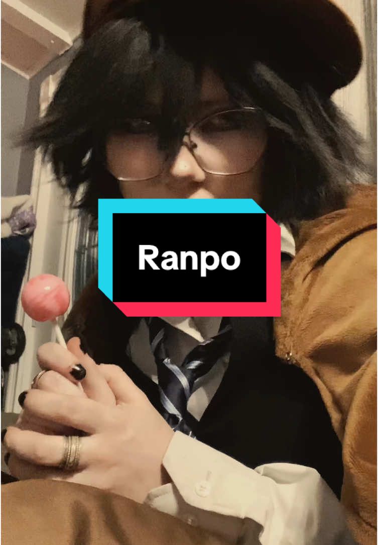 #RANPOEDOGAWA|||| Meoemoemeowmewo ———>>> - - - - #ranpoedogawa #edogawaranpo #ranpocosplay #ranpoedogawacosplay #ranpobsd #maxcauseschaos #chthonicanarchy 