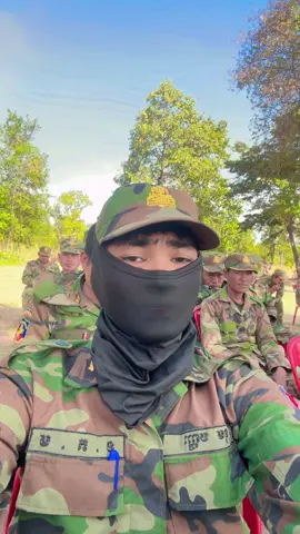 O jg ban ey b jit berk luy aii 🤣🫣#កងពលធំអន្តរាគមន៍លេខ៣👮🏻‍♂️🐎💞 