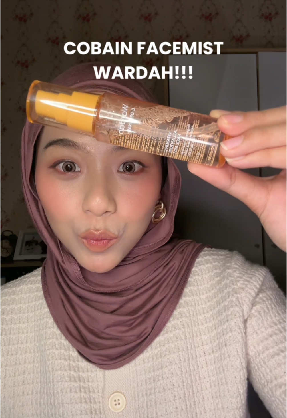 CSM sih favorit aku>>>😭✨🤍#vitamincfacemist #wardahfacemist 