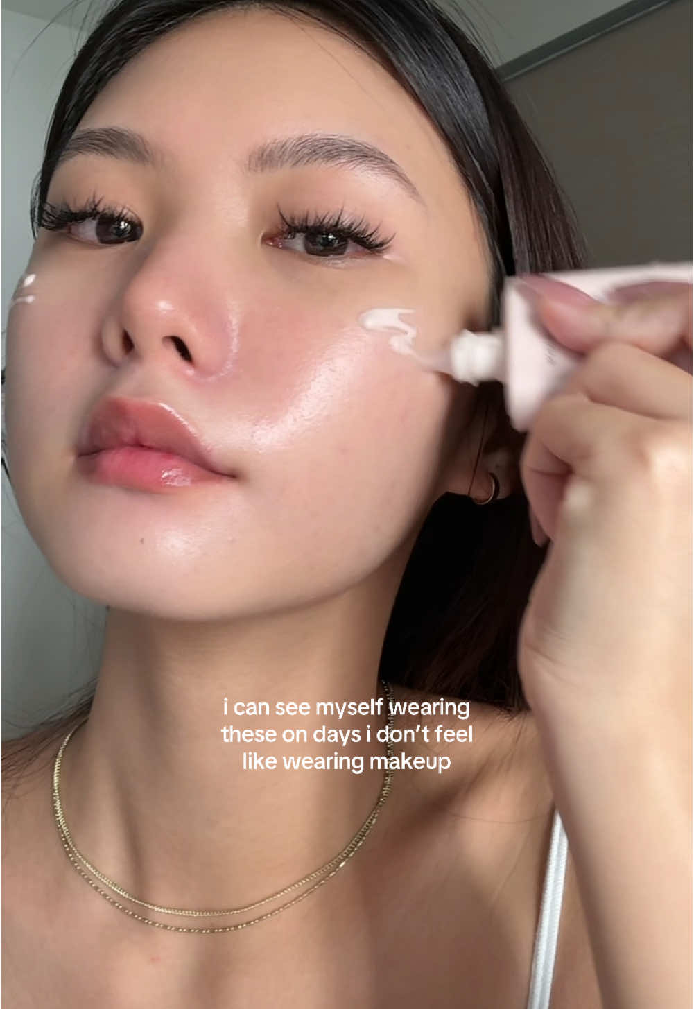 i feel like these r great as a makeup bases!!! especially the glowing base, i see myself reaching out for that a lot. the green tone up definitely did not cancel out ALL of my redness but i feel like it did help neutralize it!!   overall i think the formula is gud (i have dry skin btw) i don’t feel oily or greasy with it at all and it’s also not too drying #kbeauty 