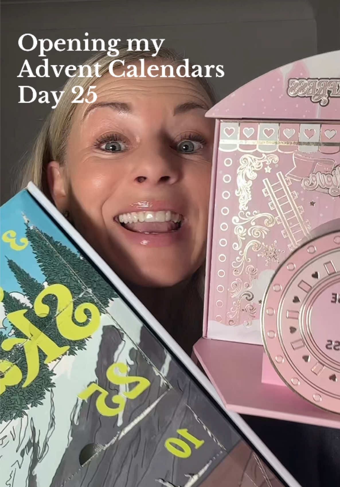 Day 25 Opening my Advent Calendars. Happy Christmas and thanks for following 😘 #adventcalendar #openingadventcalendar #unboxingvideo #happychristmas 