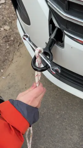Even if the Hulk comes, he can't pull the tow rope away#tiktok#howto#cartok#car#automotive #driving #skills #knowledge #fpy #fyp #tips #foryou #carsoftiktok