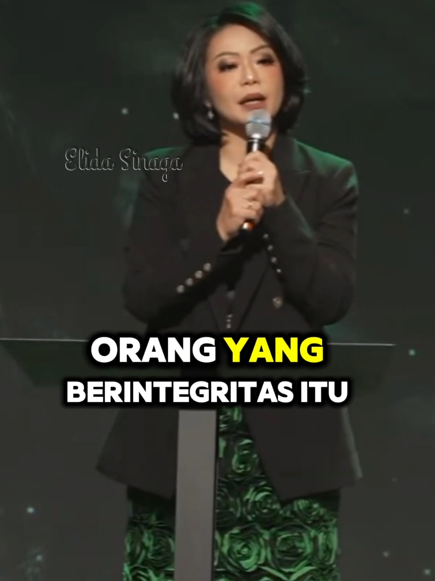 Harus punya Integritas..#hennykristianus #renunganhariankristen #kotbahkristen #motivasi #fypシ #viral #integritas 