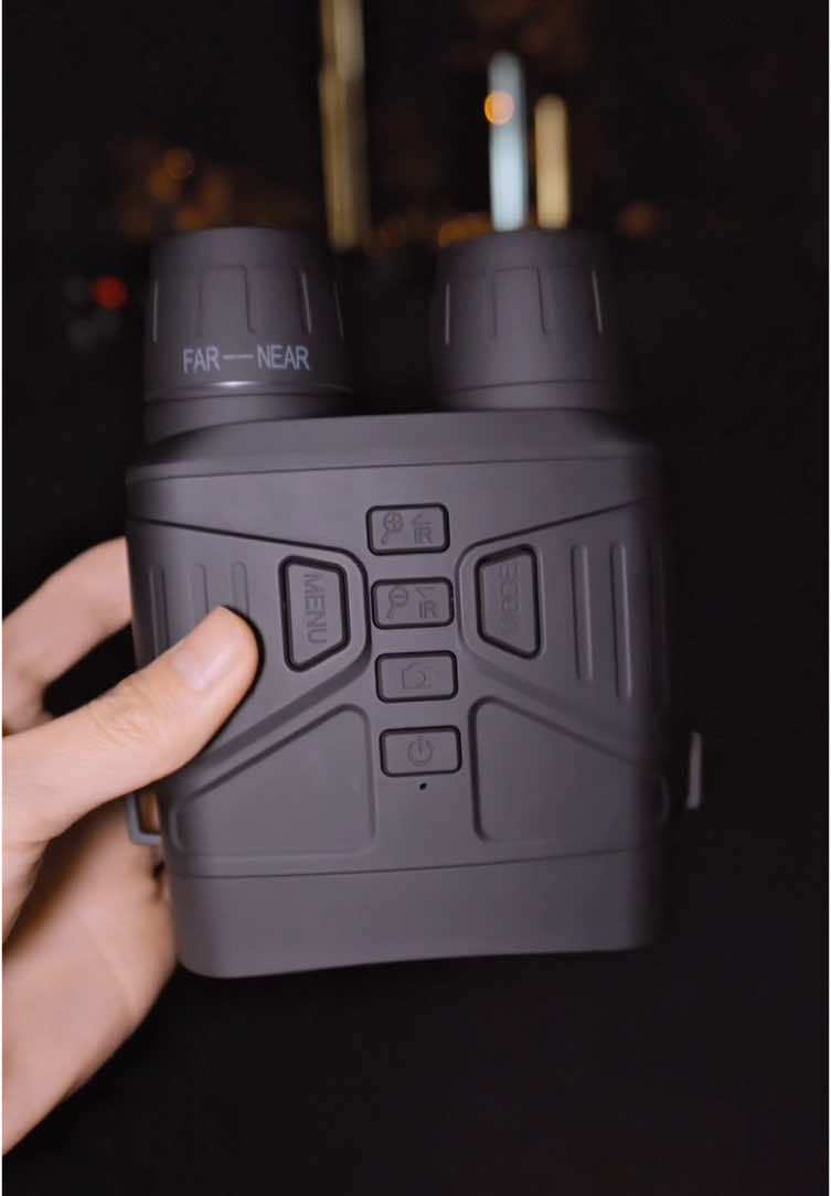 Binoculars night vision #nightvision #binoculars #4k #goodstuff #camping #travelling #goodgooz #tiktokshopfinds #flashsale #tiktokshopnewyearaura #tiktokshoplastchance #christmas #spotlightfinds #christmas #tiktokshoplastchance 