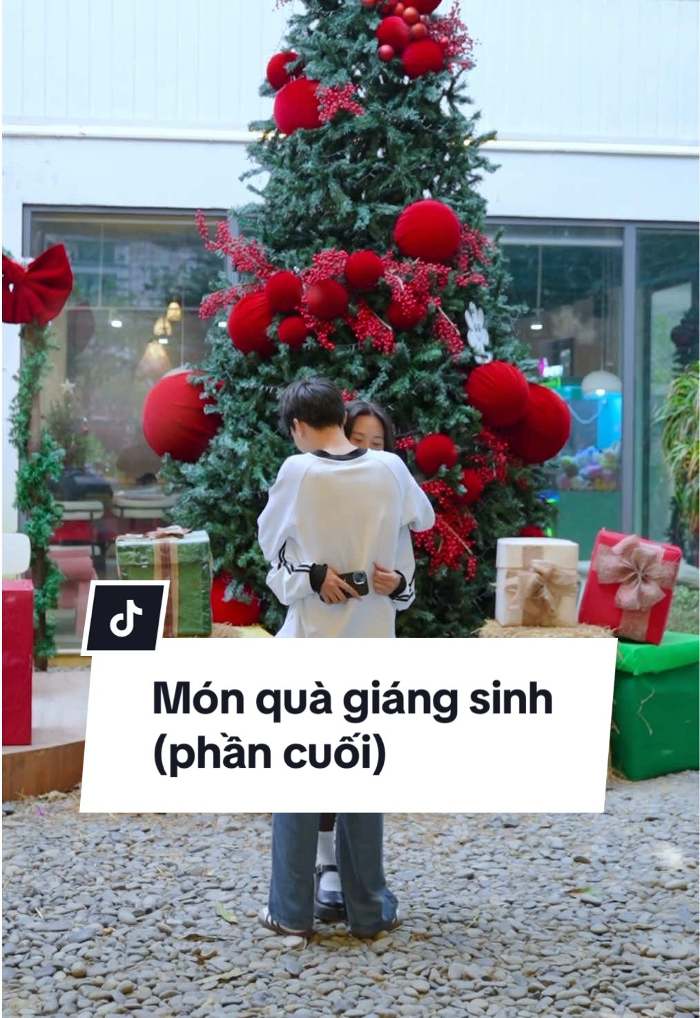 [Món quà giáng sinh phần cuối] Giáng sinh này, quà lớn nhất đôi khi chẳng nằm trong hộp, mà là khoảnh khắc không ngờ đến 🎁❄ #phimngan #thanhxuanvuontruong #phimnganviet #phimvietnam #thanhxuanhocduong #fyp #viral #xh #xhtiktok #phimthanhxuan #aolopgaohouse #nhathavadong