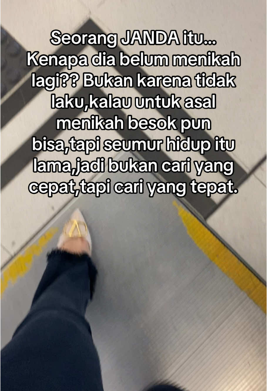 Janda cerai hidup selalu dipandang sebelah mata,🥺#storyjanda #storytime #singlemom #storysenja #สปีดสโลว์ 