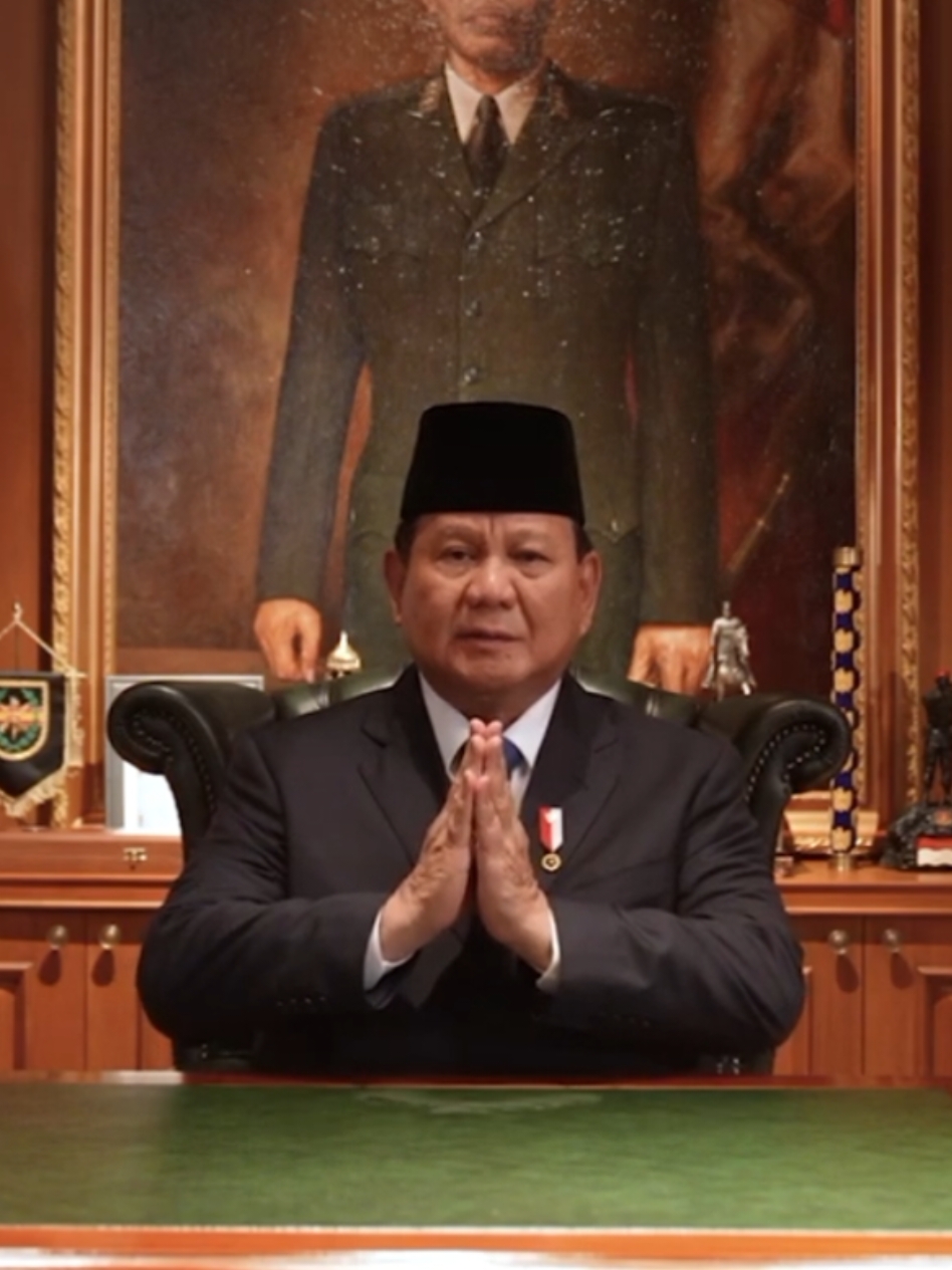 Presiden Prabowo Subianto mengucapkan selamat natal dan tahun baru. #prabowosubianto #prabowo  #merahputih #presidenprabowo #prabowogemoy #gibranrakabuming #fyp #masukberanda #foryou #fyppppppppppppppppppppppp 