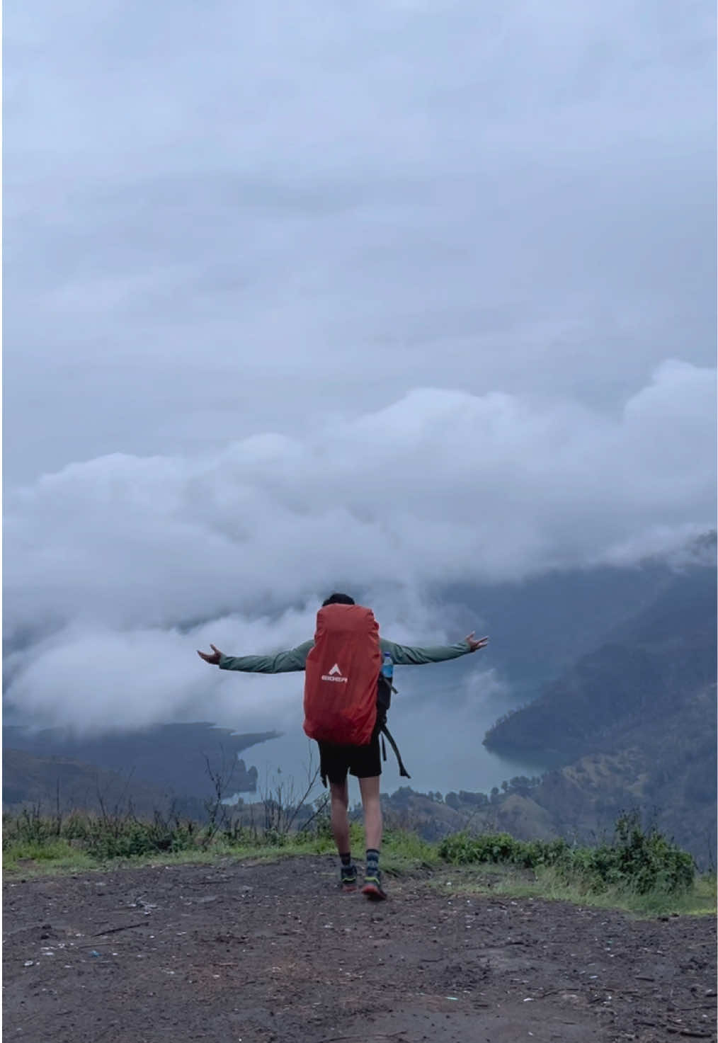 soundnya mewakili keseruan woyy#pendaki #pendakigunung #rinjani #7summitsembalun #lombok 