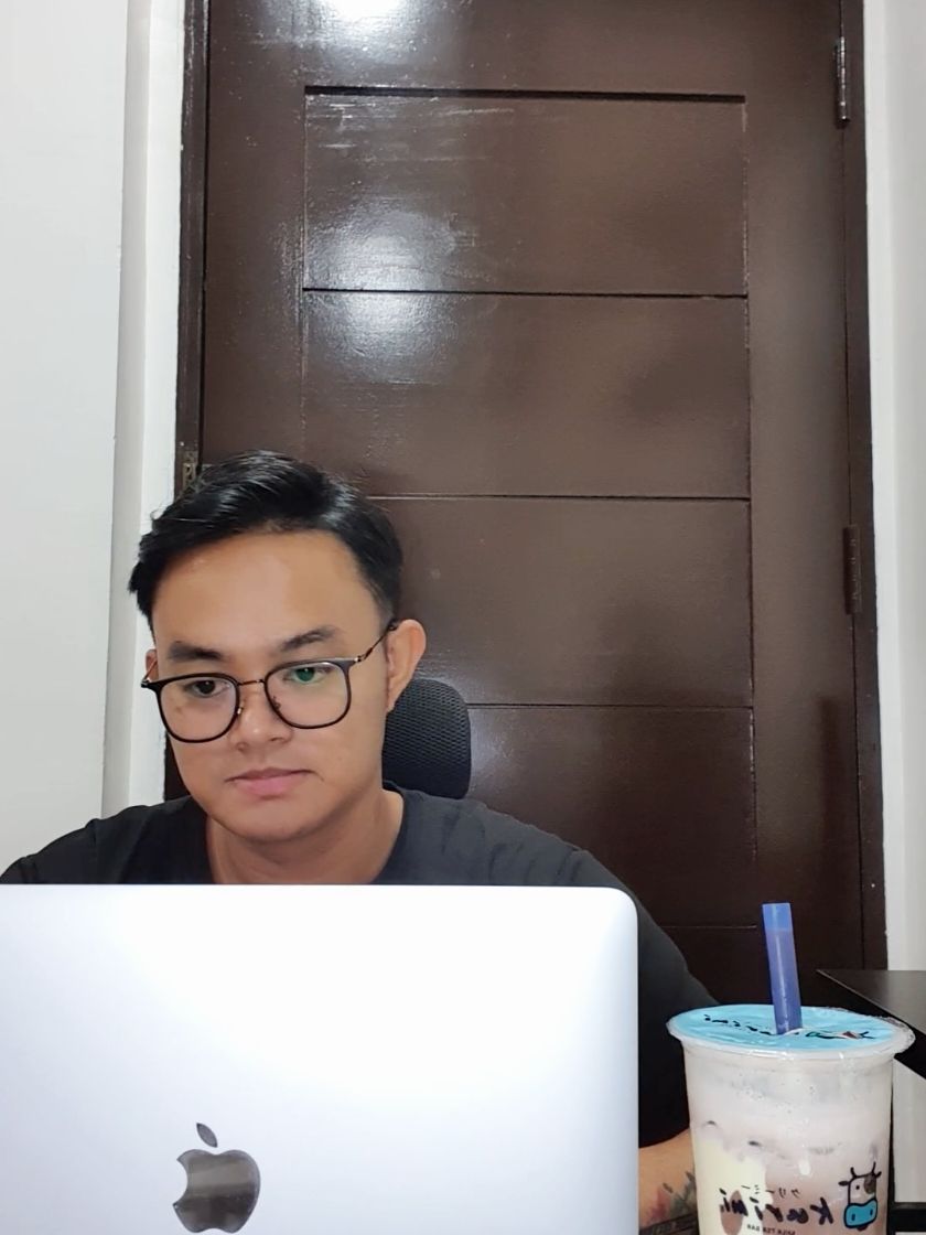 WFH setup na walang toxic workmates at boss na laging nakatingin? I got you! 😉 #viralpost #tiktok #fulltime #wfh #ofw #sideline #LearnOnTikTok #fyp #fypage #virtualassociate #parttime #buhayofw #trending #appointmentsetter #digitalnomadlife #onlineassociate #coachjosh #governmentemployee #teacher #freelance #digitalmarketing #parttimeonline #opportunity  #sidehustle #extra #virtual #students #opentoall