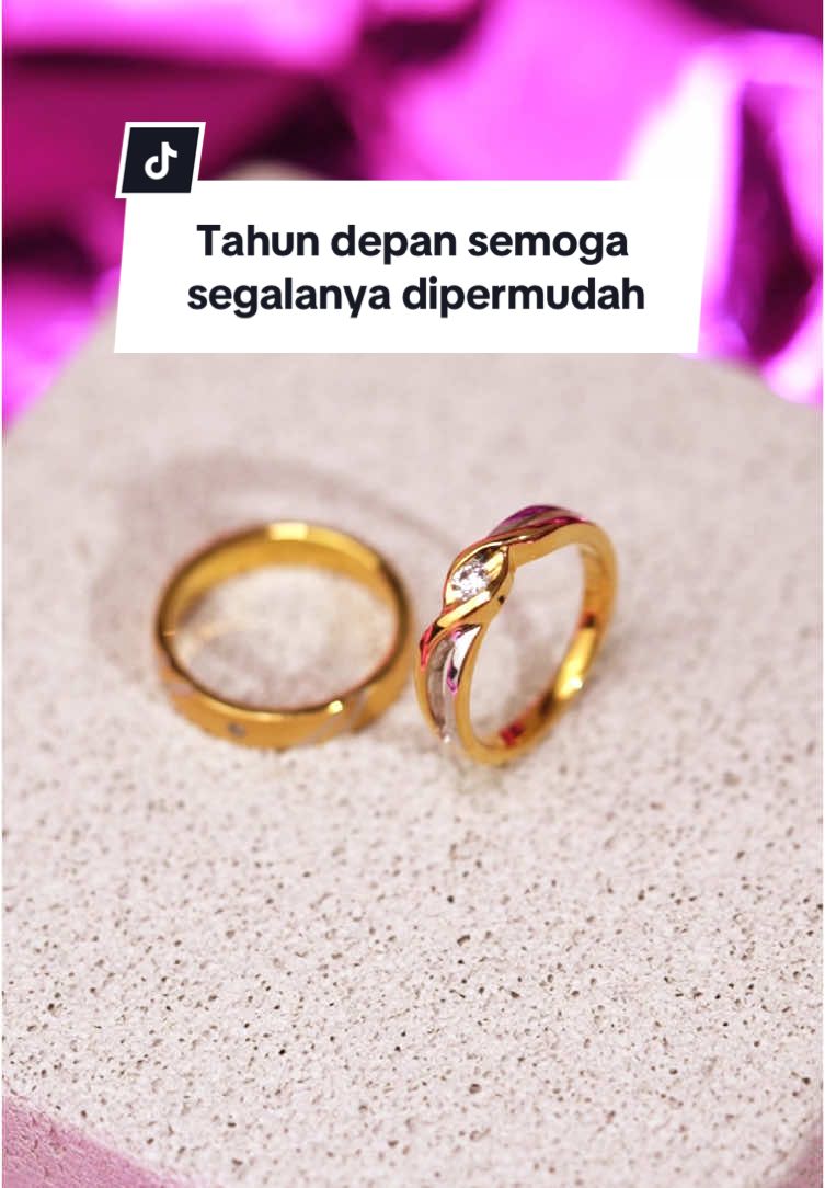 Jika memang sudah waktunya mudahkanlah Ya Allah 🥹🤲 #nikah #tipsnikah #cincinnikah #lamaran #cincinlamaran #tunangan #cincintunangan #pernikahan #maharpernikahan #jodoh #dekorasiwedding #beranda #tampildiberanda 