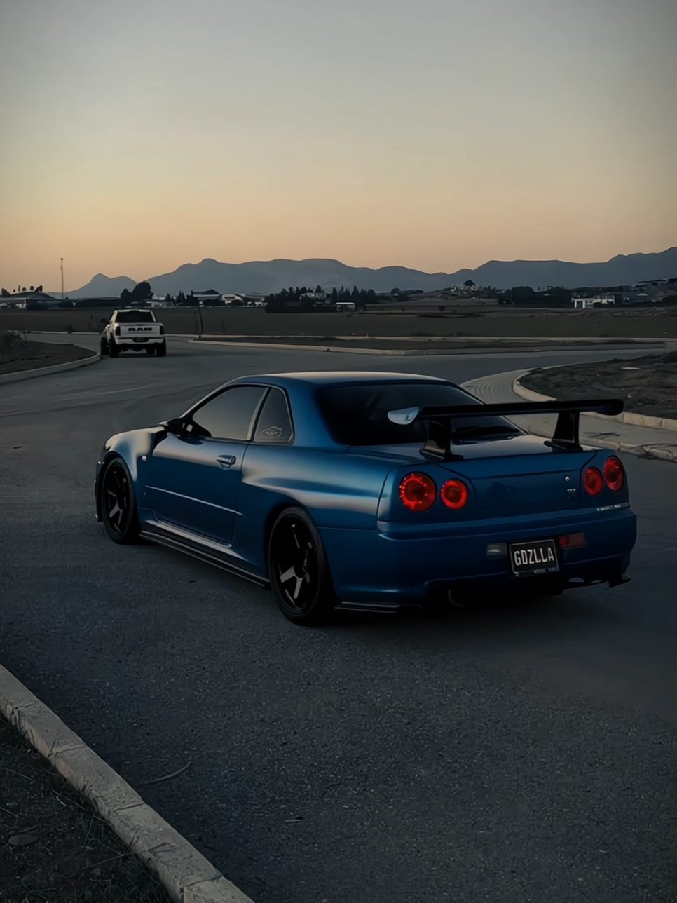 Skyline GT-R R34 #r34 #nissanskyline #r34skyline #nissan #gtr34 #vspec #nismo #carsoftiktok #jdm #jdmcarsoftiktok #CapCut #fyp 