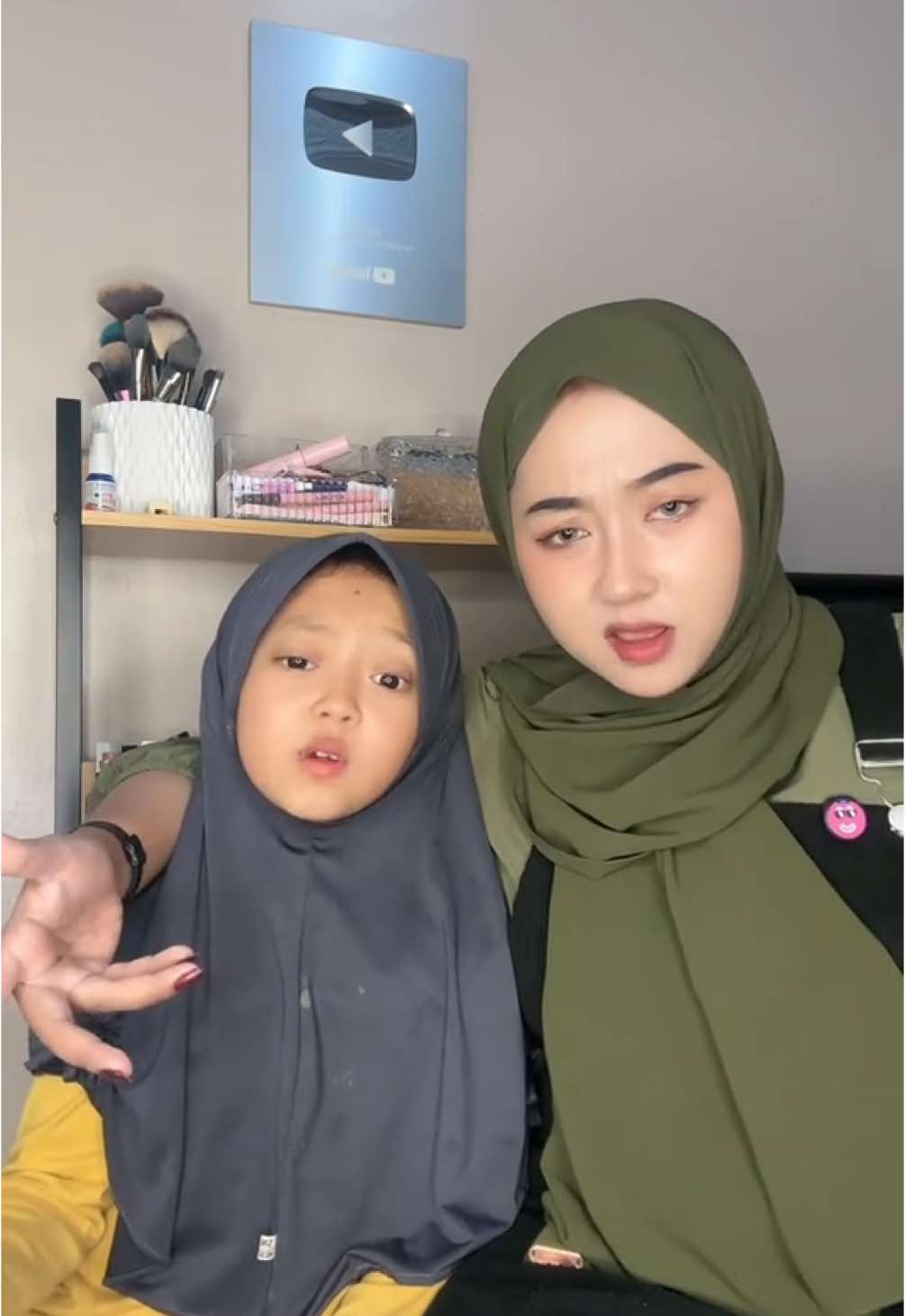 @khaira salsabila 