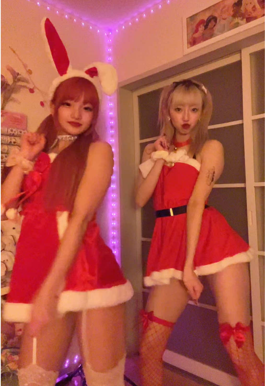 サンタコスでたくさん撮ったんだけどクリスマス過ぎても載せていいかな？汗♡ #おすすめ #運営さん大好き 