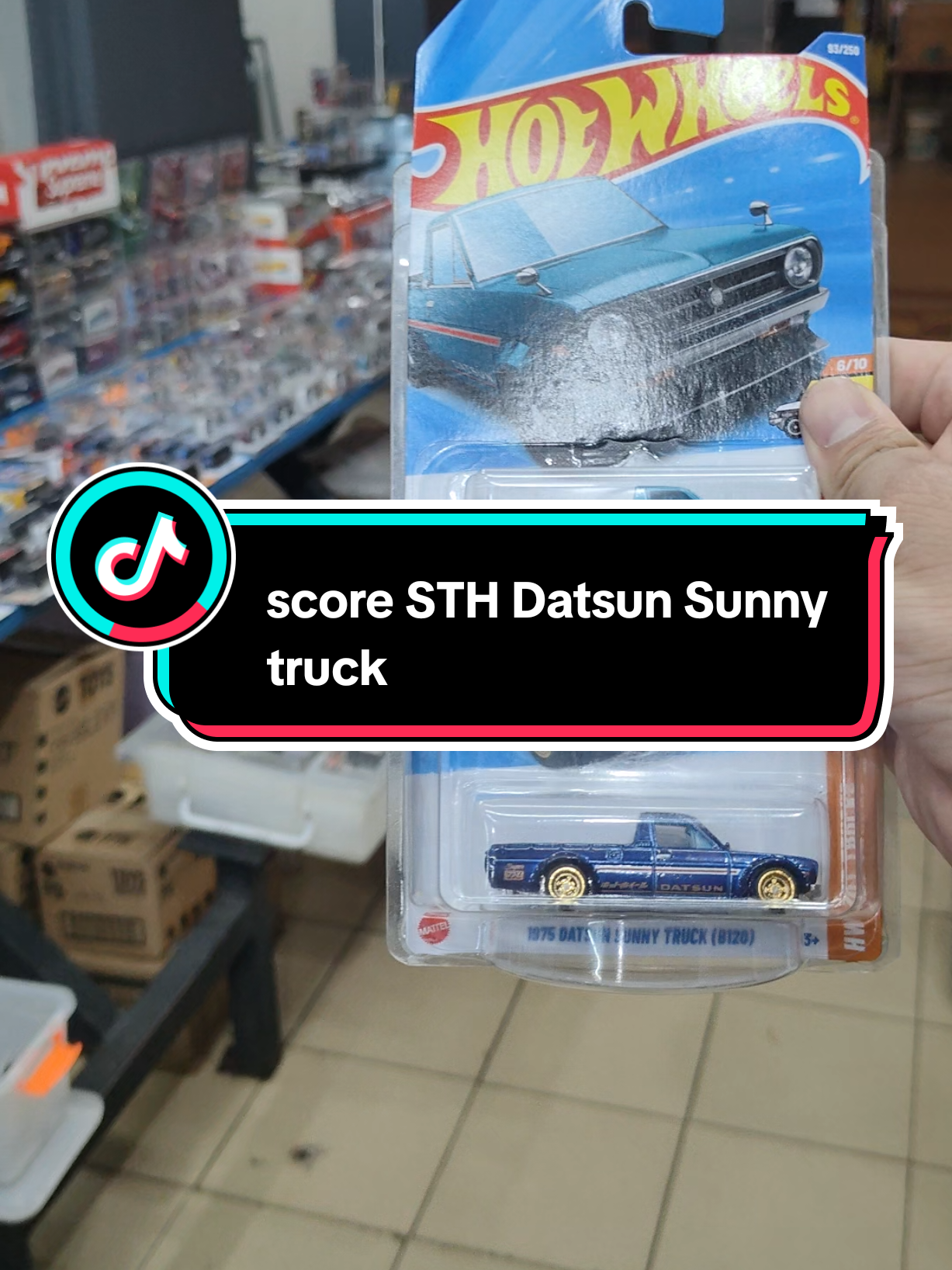 apa tu apa tu apa tu.. akhirnya score STH Datsun Sunny truck kat tt bang songkok! #ttbangsongkok #ttbangsongkok #hotwheelscollectors #hotwheels #diecastcollector #hotwheelsmalaysia #hotwheelsgombak #hotwheelscollector #hotwheelsuluklang #diecast #tsp 