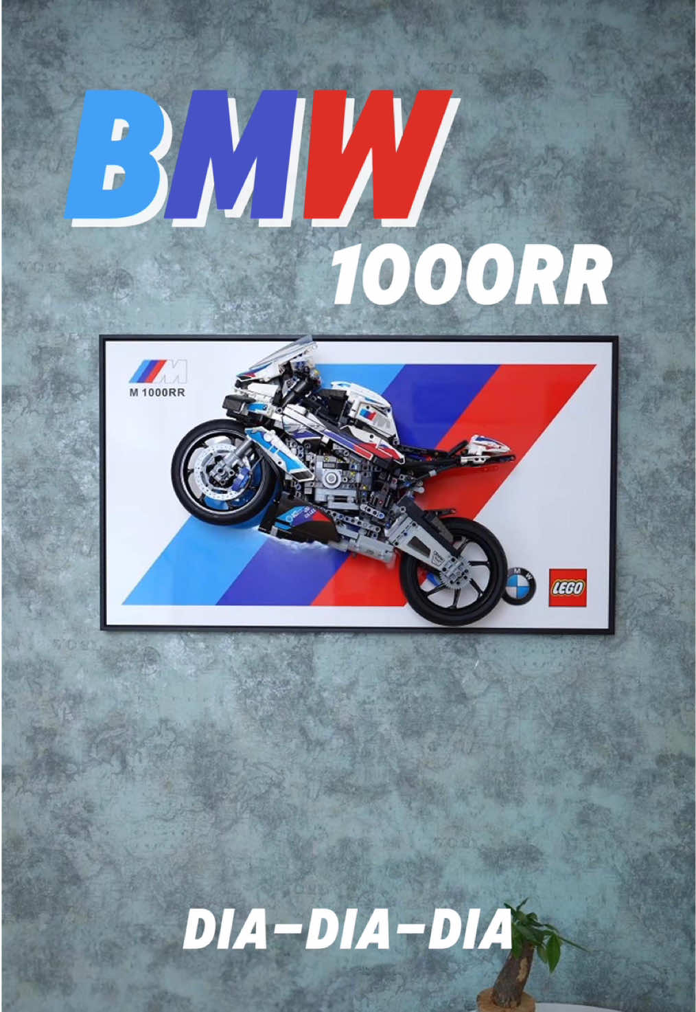 Build @LEGO BMW 1000RR with me #lego #legotok #asmr #bmwmotorsport #1000rr 