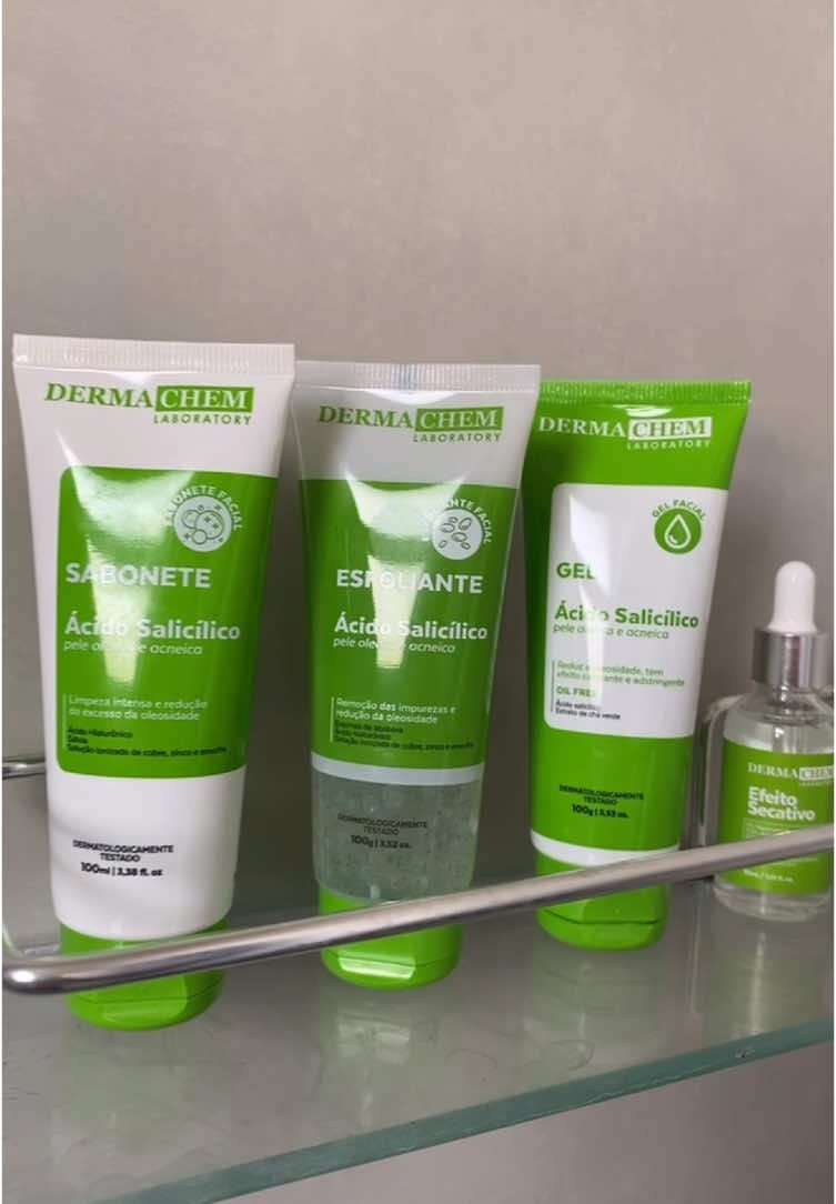 Dia de SkinCare! Vem ver o passo a passo dessa linha incrível! Que você pode potencializar sua rotina de cuidados com a linha avançada da @Dermachem Laboratory, ideal para peles oleosas e acneicas.  #dermachemlaboratory #linhaavancada #fyp #cuidadoscomapele #skincareroutine #acidosalicilico 