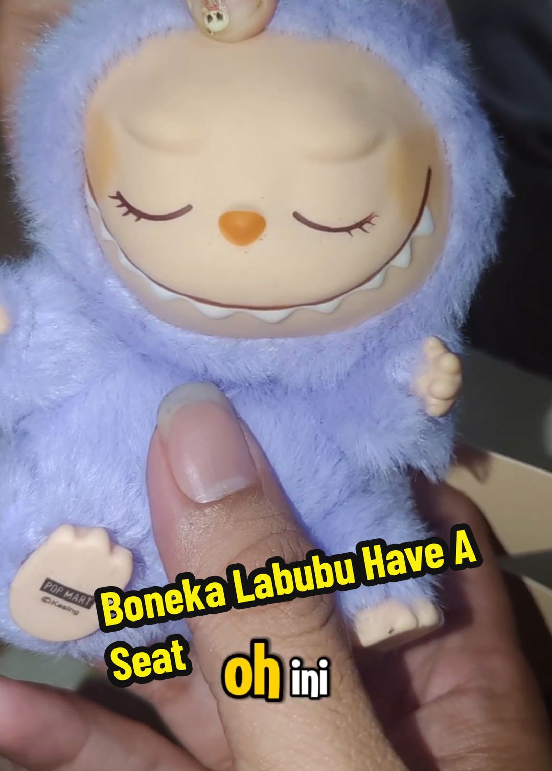 Pop Mart - Labubu Have A Seat #popmart #labubu #labubuhaveaseat #boneka #bonekaviral #fyp #fypシ゚ #CapCut #CuanTanpaBatas #wibgajian #VIDEO #VIDEOVIRAL #hadiah #gift #TikTokAwardsID 