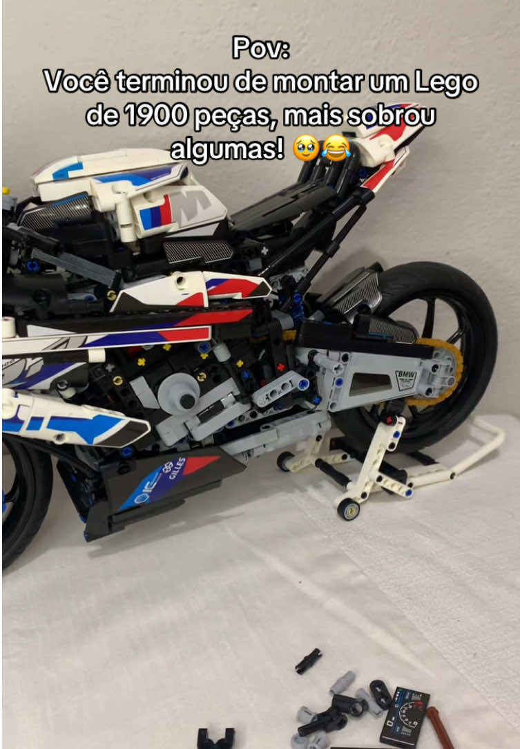 Deu ruim. Parte 3 😂😂 #lego #legotiktok #aliexpress #legonerico #legotechinic #motos #motobmw #_lucasvsilva2 #bmwlife #m1000rr #bmw1000rr 