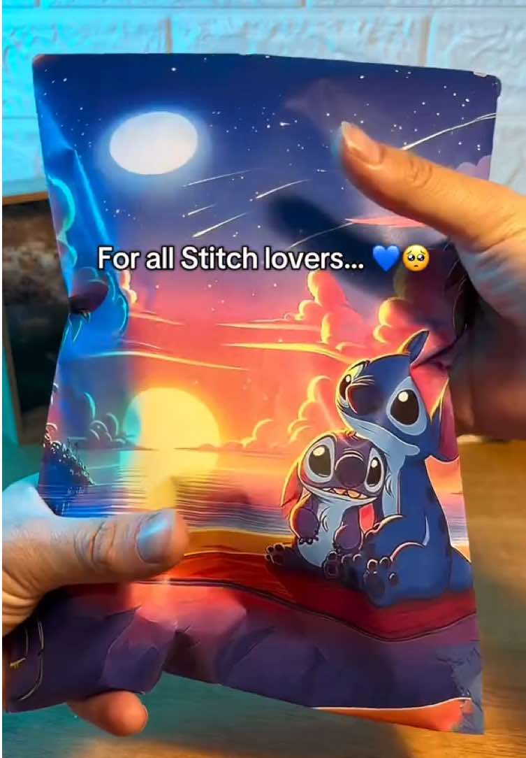 Get it on our Link in Bio 🥹✨ #stitch #liloandstitch #gift #liloystich #stitchlamp #giftideas #disney #christmas #christmasgift This stitch lamp is a must for your bedside table 🩵