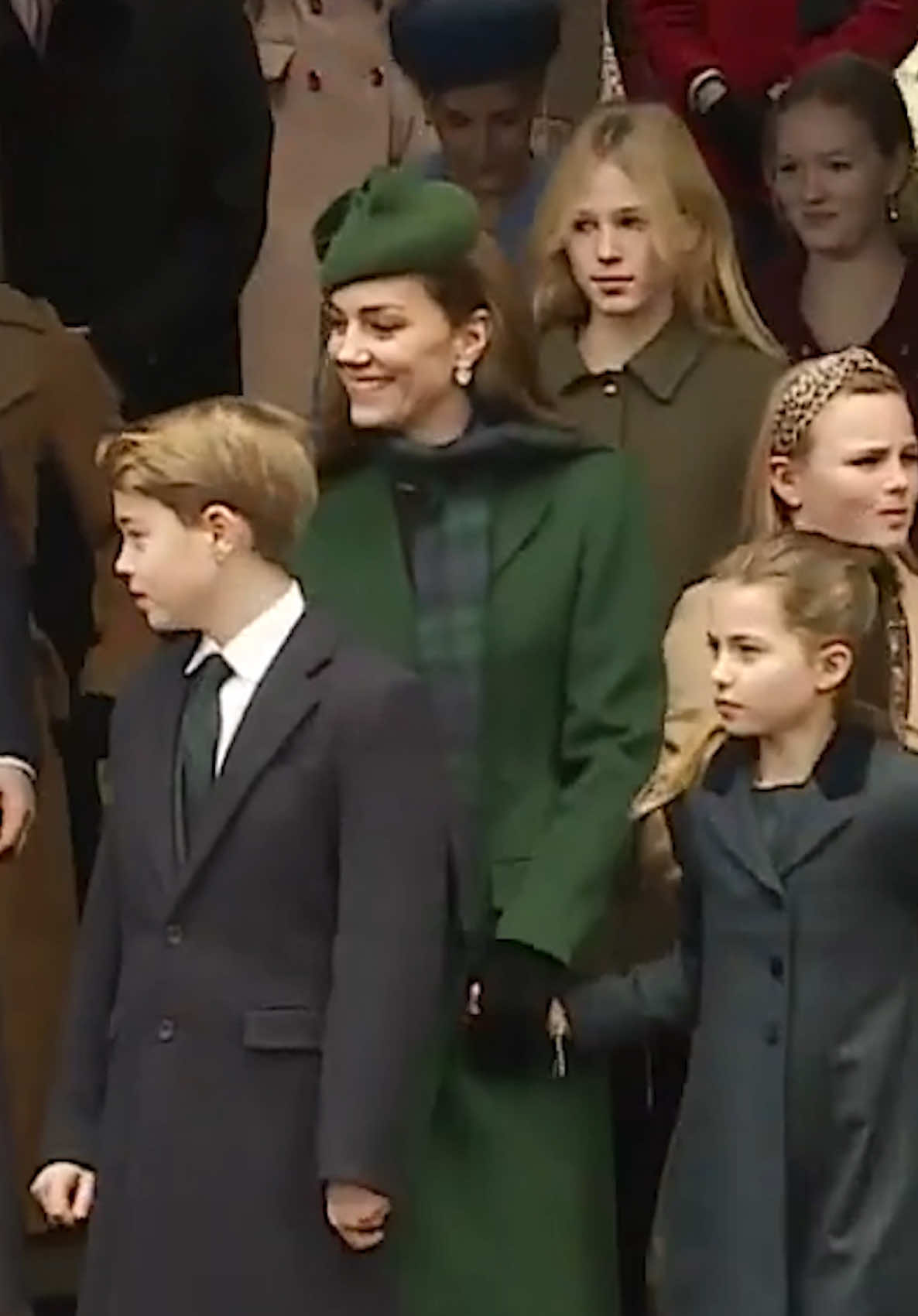 Royal Family Departs Sandringham After Christmas Morning Service 🎄 #kingcharles #katemiddleton #princewilliam #royalfamily 