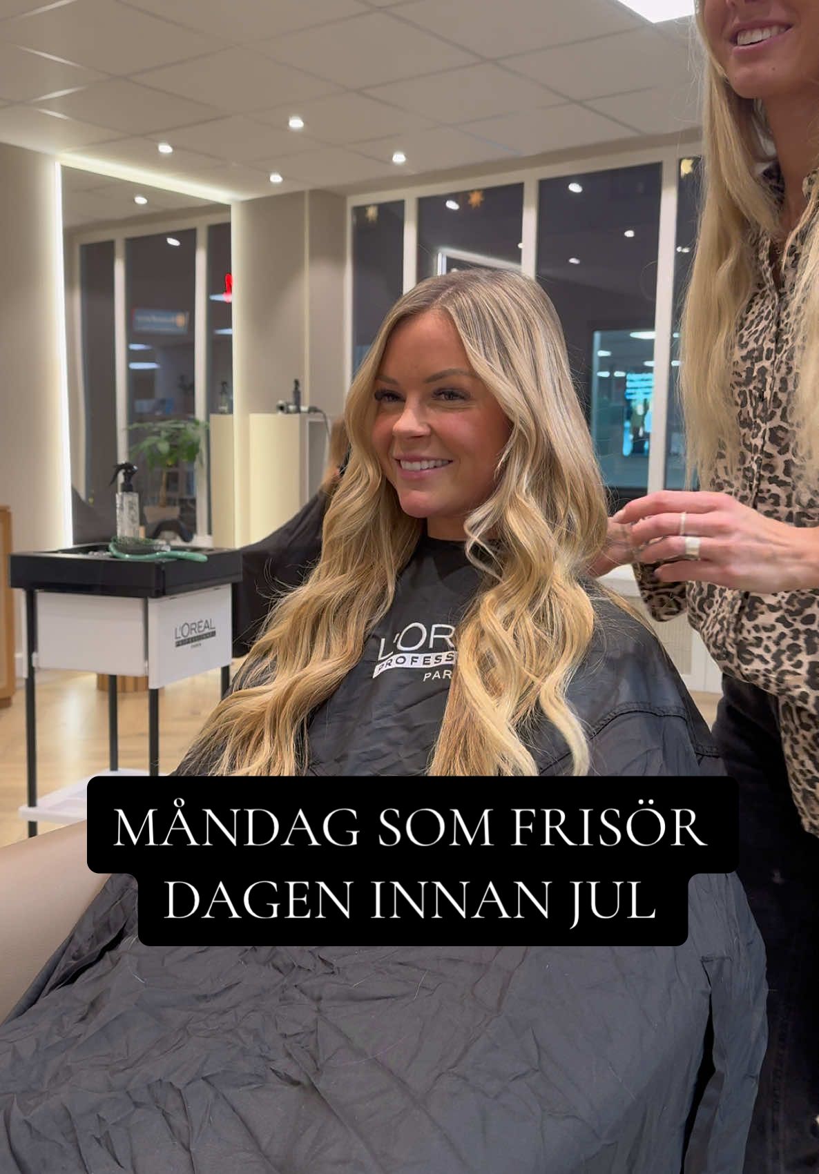 VLOGG 23 december🌲🤶 #frisör #valves #valvesskonhetssalong #foruyou #foryoupage #headspa #lidköping #jul #girls #hairdresser #girls #sweden #blonde #haircut 