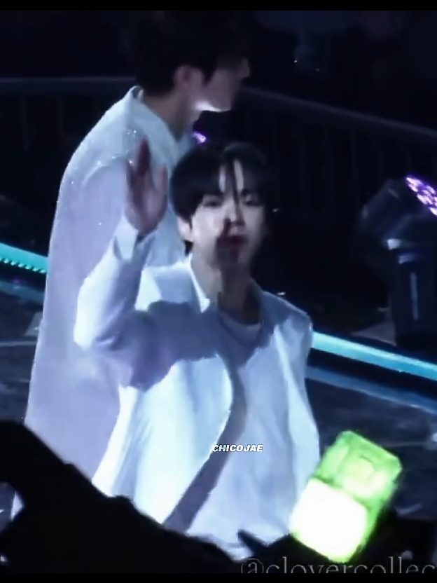 jaehyuk be careful, don't put yourself in danger okay? we love you bb 🥹🫳🏻 #treasure #jaehyuk #yoonjaehyuk #chicojae 