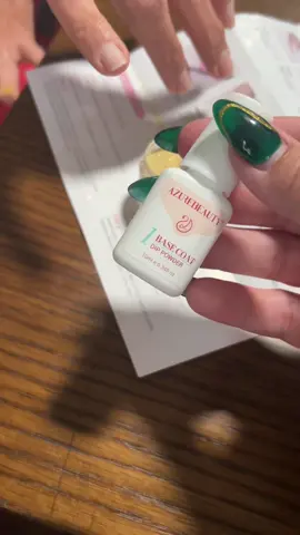 Me encantó !! Hasta voy a comprar para mi  #fypシ #christmas #dippowder #nails #giftideas 
