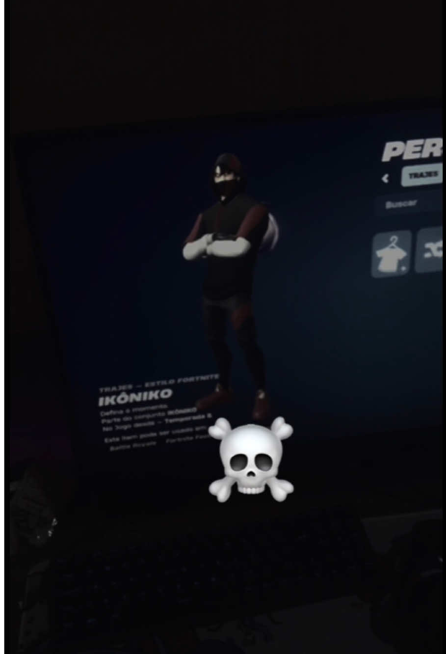 O maluco tem a IKONIK ☠️☠️        Já segue no YouTube (@Feruvosk995) #fortnite #skinfortnite 