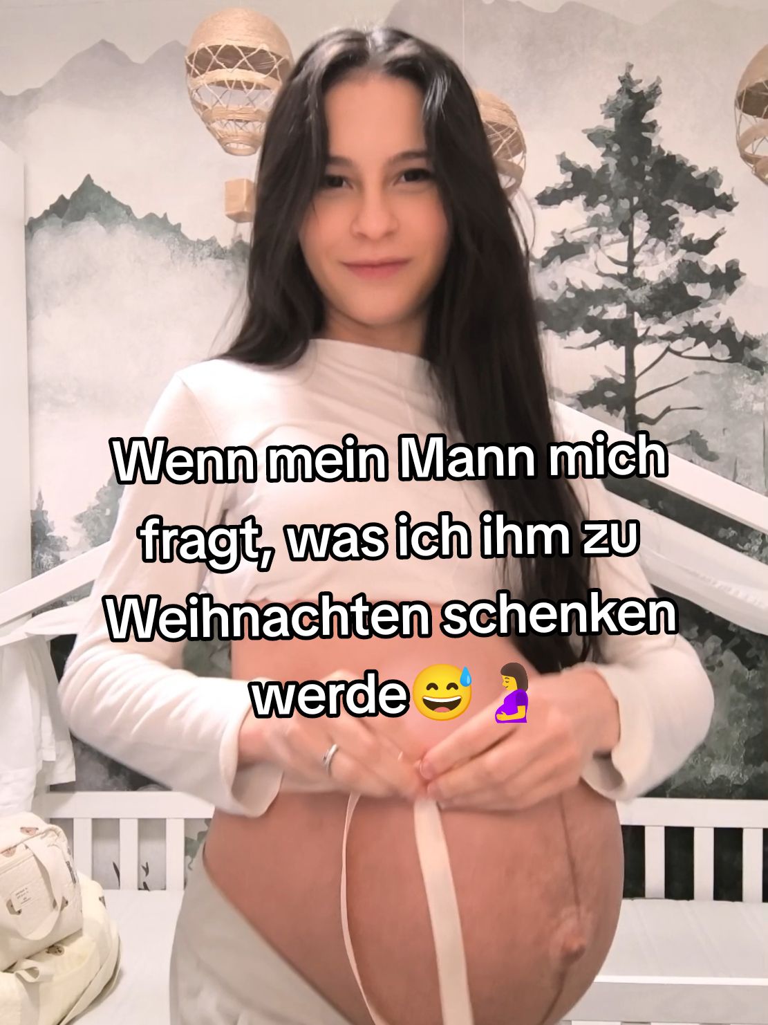 Ist nun seit neun Monaten in Vorbereitung😅🤰🩵 . . . #weinachten #jinglebells #foru #fyp #pregnant #schwanger #teenmom 