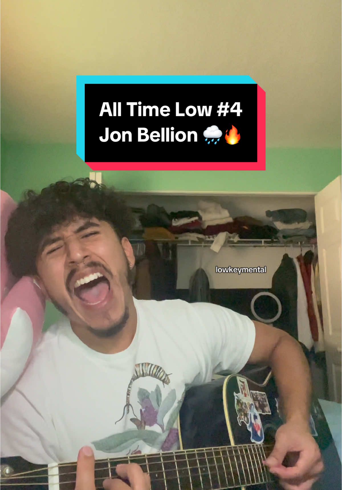 at this point ninja or jon needs to see this 😭🎄 #jonbellion #alltimelow #singing #viral #lowkeymental 