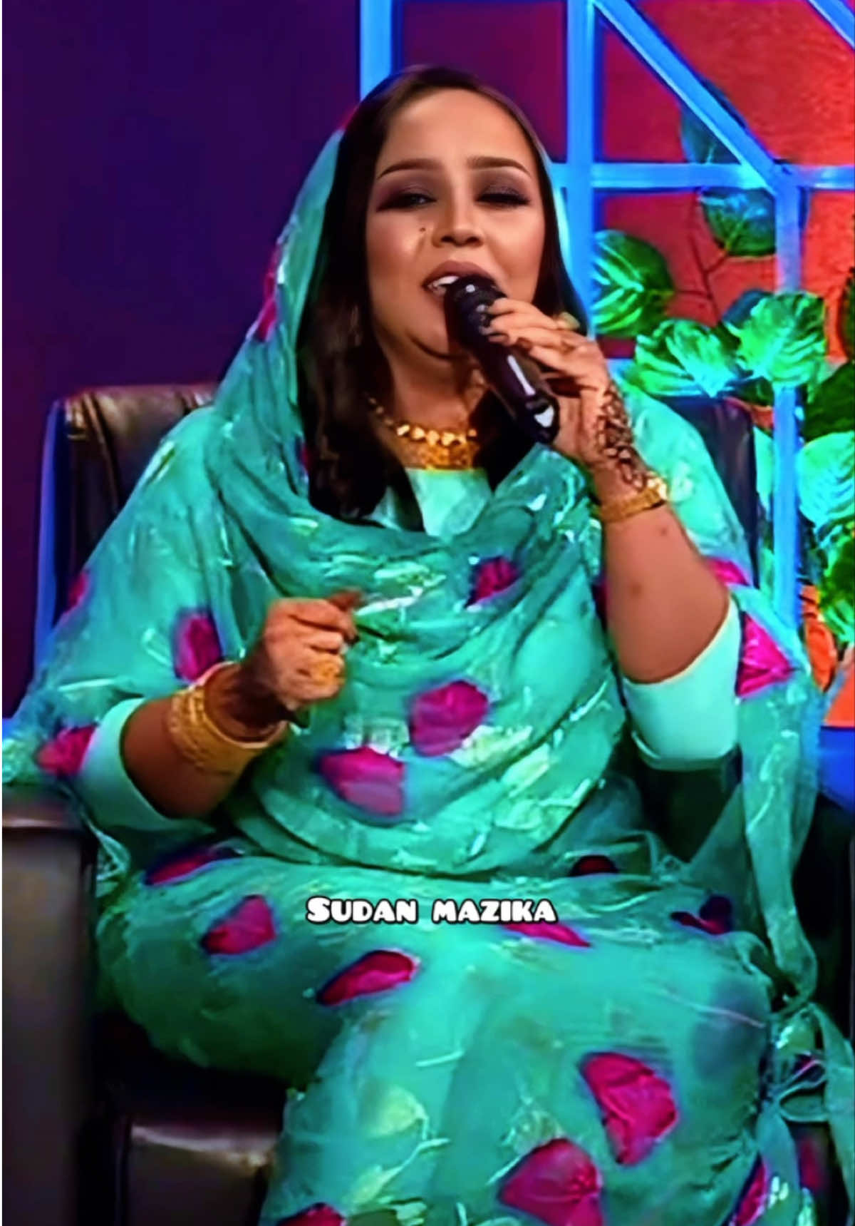 هدى عربي - سنن البرامكة 🎤🎵🥰❤️ تابع قناه سودان مزيكا ليصلك كل جديد. #sudanese_music  احييت سنن البرامكة #هدى_عربي #سنن_البرامكة #huda_arabi #السلطانة #sudan_mazika #مشاهير_السودان #السلطانة_هدى_عربي #اغاني_سودانية #السلطانه #اغاني #اغاني_سودانيه #السلطانه_هدى_عربي #sudanese_songs #viralvideos #fyp #foryou #explorepage #explore #أكسبلور 