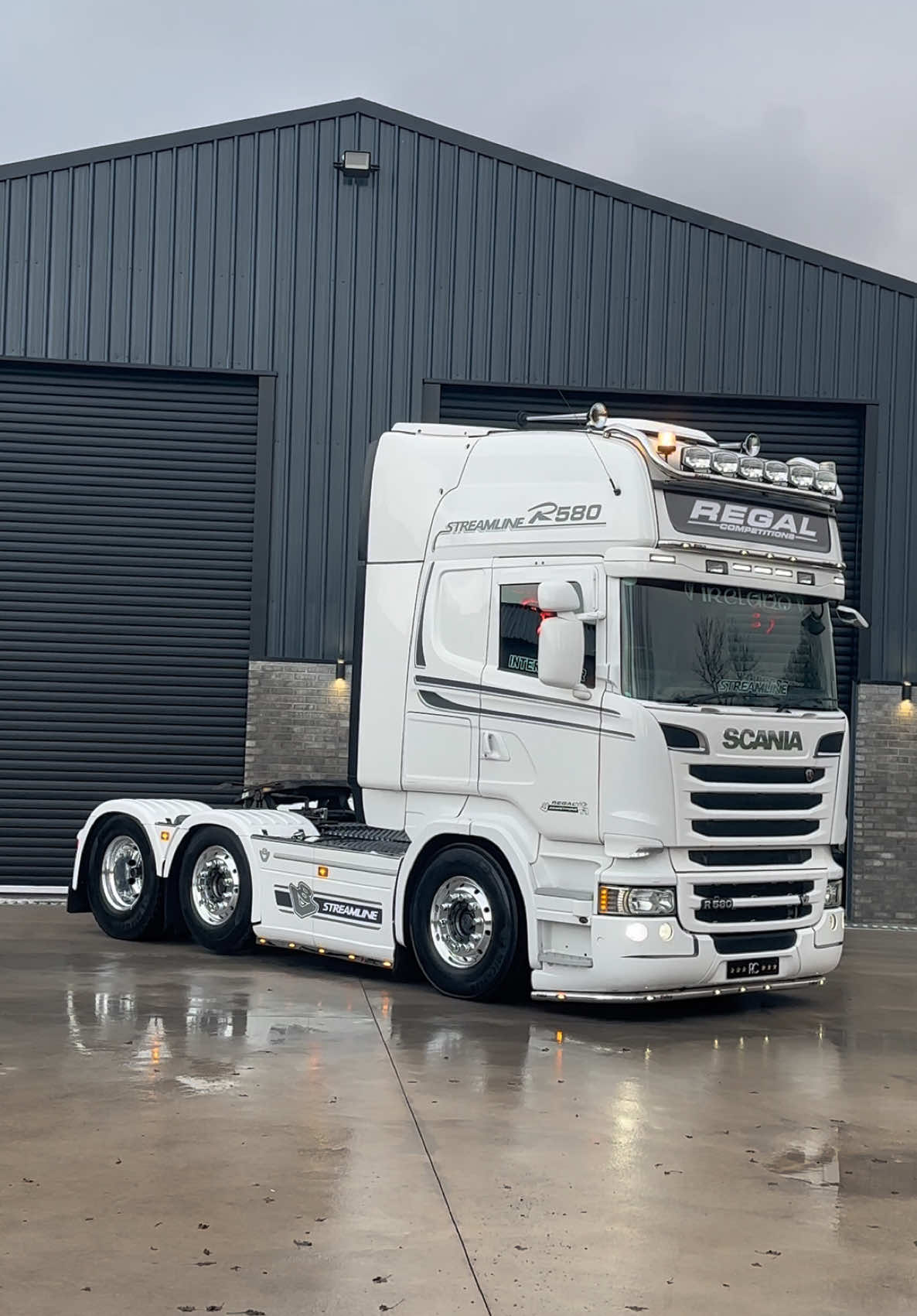 Our stunning Scania R580 V8 Streamline up for grabs🤩👌#scania #scaniav8 #44tonnearmy #scaniav8power #kelsa #alcoa #lorry #truck #regalcompetitions #foryou #fyp #CapCut 