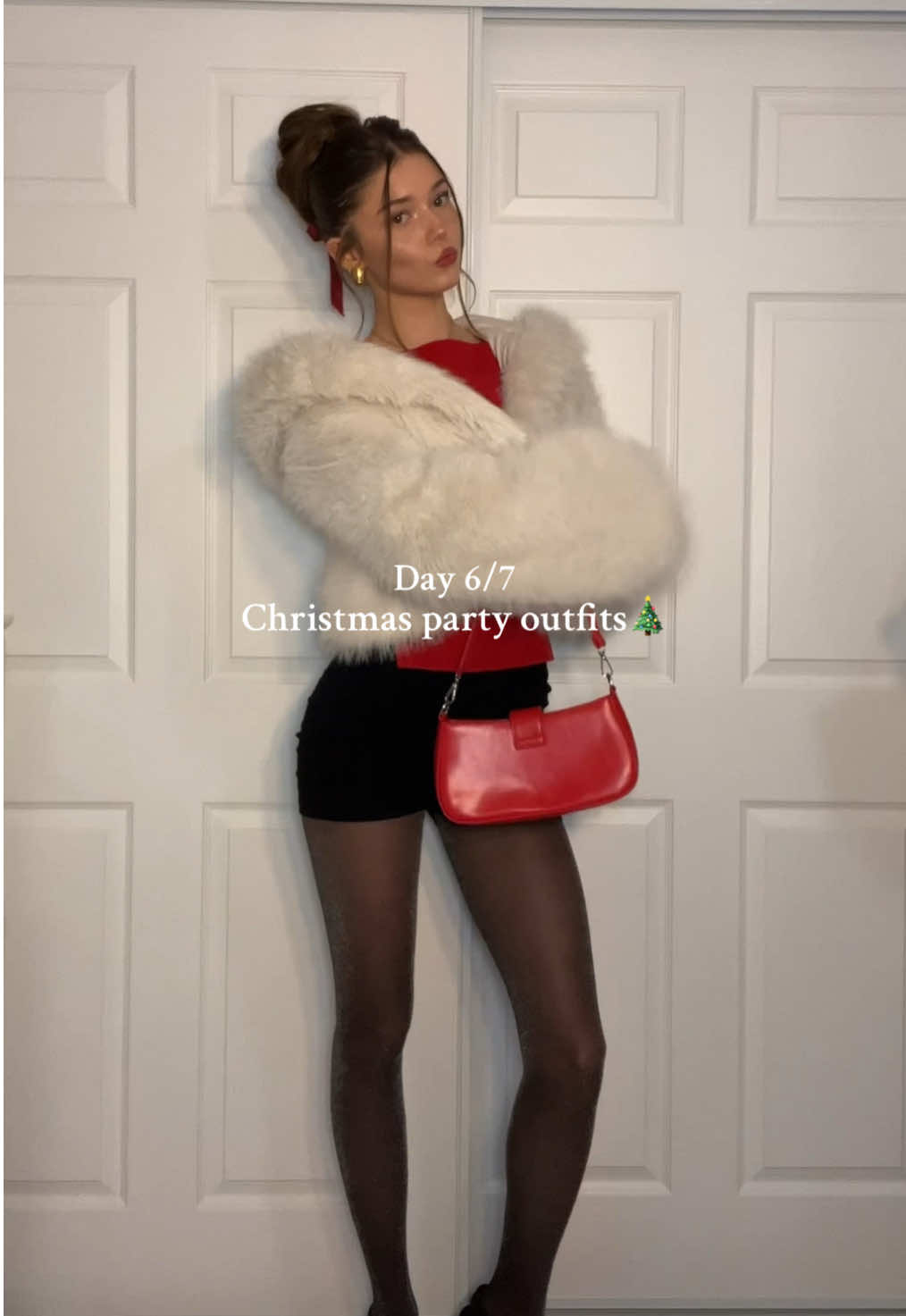 Merry Christmas everyone!🤍✨🎄🎅🏼 #christmasoutfit #christmaspartyoutfit #holidayoutfit #furjacket 