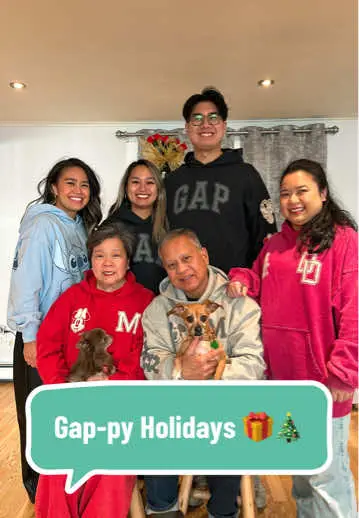 Merry Christmas and gap-py holidays from my family and our coordinating @gap x Disney hoodies #christmaseve #xmaseve #nochebuena #christmaseve2024 #nochebuena2024 