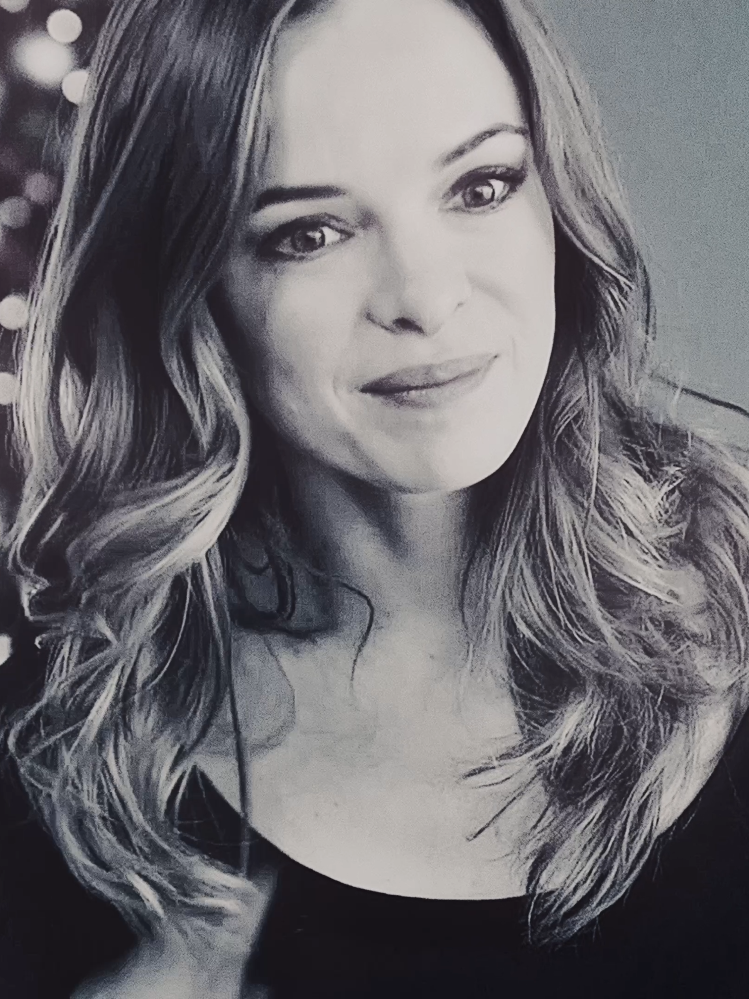 joy holbrook.  merry christmas︱#daniellepanabaker #caitlinsnow #killerfrost#theflash #edit #fyp