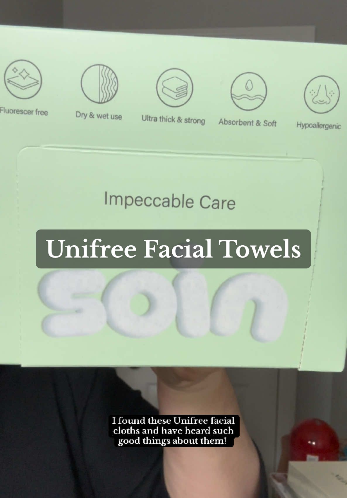 Use these @UnifreeUS facial cloths with or without a cleanser and it works great both ways! Also these would travel well!! I’ll link them in the cart! #Unifree #facetowel #facialtowel #hypoallergenic #recycleable #biodegradable #MakeupRoutine #nighttimeroutine #getunreadywithme #skincare #skincareroutine #skincaretips #SkinCare101 #skintok #nighttime #cleansingcloths #viralskincare #viralskincareproducts #tts #TikTokShop #fyp #foryoupage 