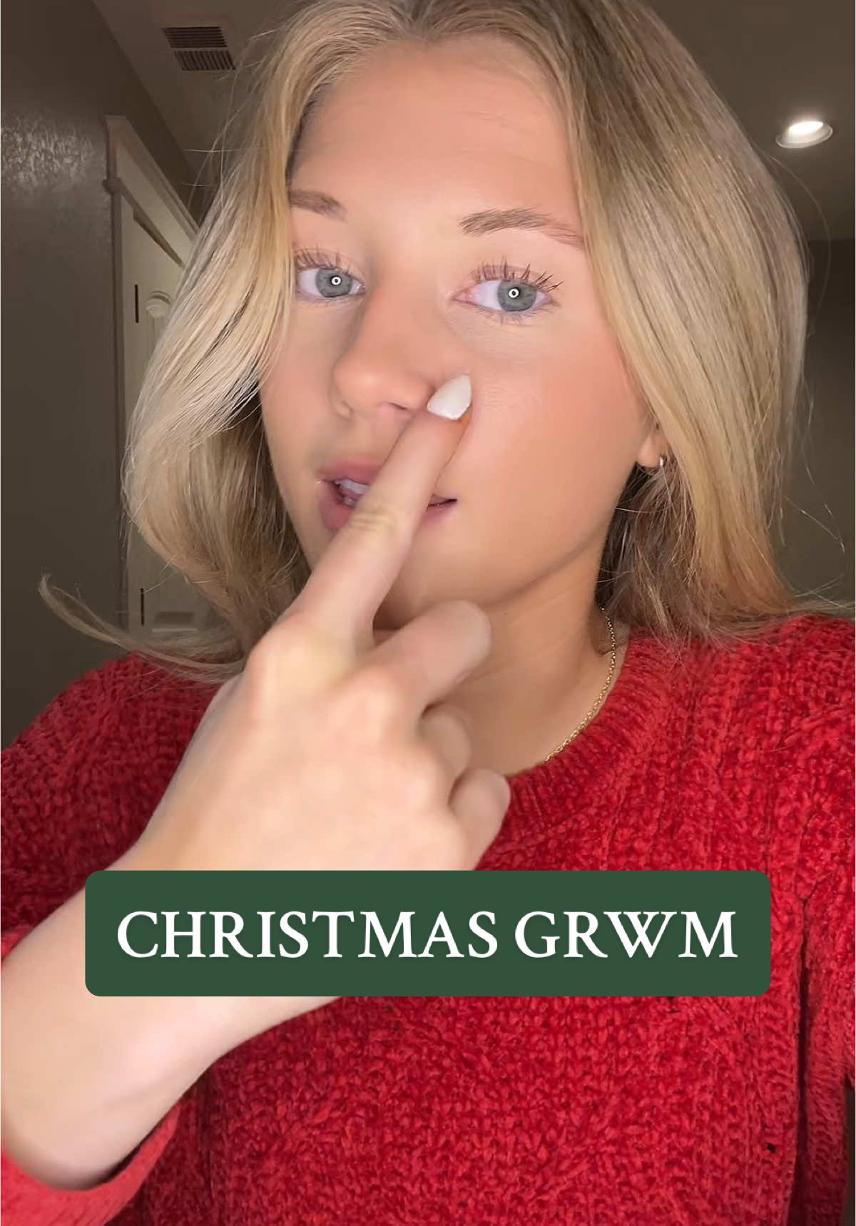 CHRISTMAS GRWM🎄🤭🎅 #grwm #grwmroutine #grwmmakeup #grwmaccount #christmasgrwm #christmas #makeup #MakeupRoutine #foryou #foryoupage #viral #blowthisup #jesuslovesyou 