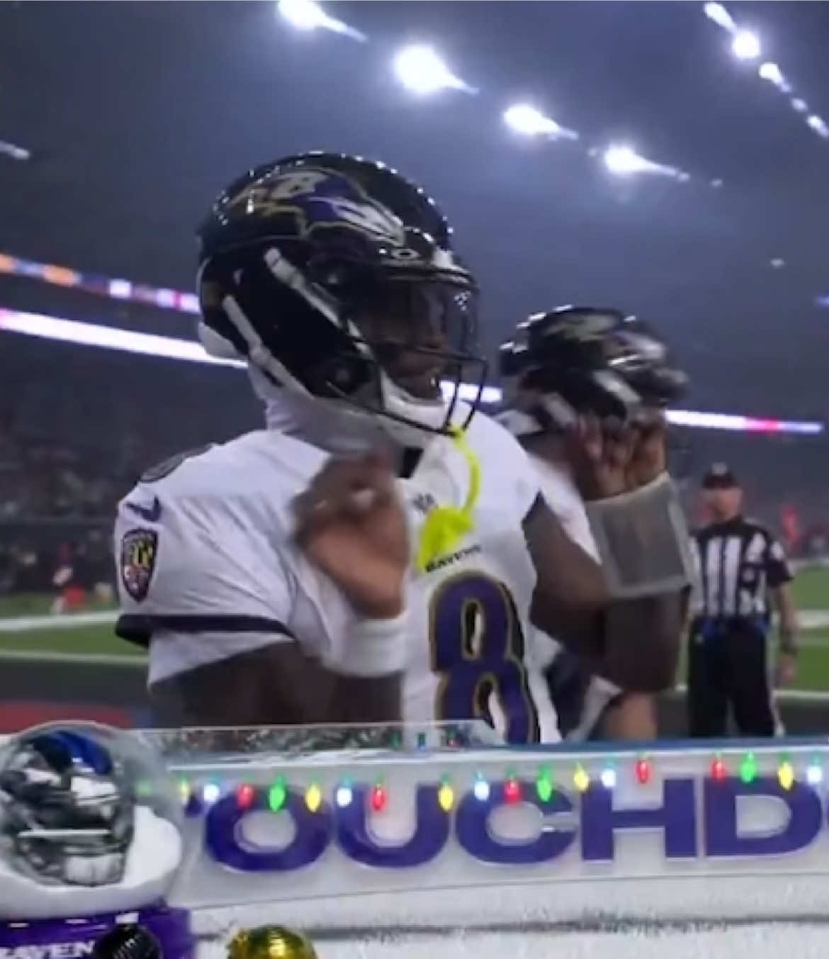 #Ravens Lamar Jackson INSANE #Touchdown Run vs #Texans | #nfl #lamarjackson