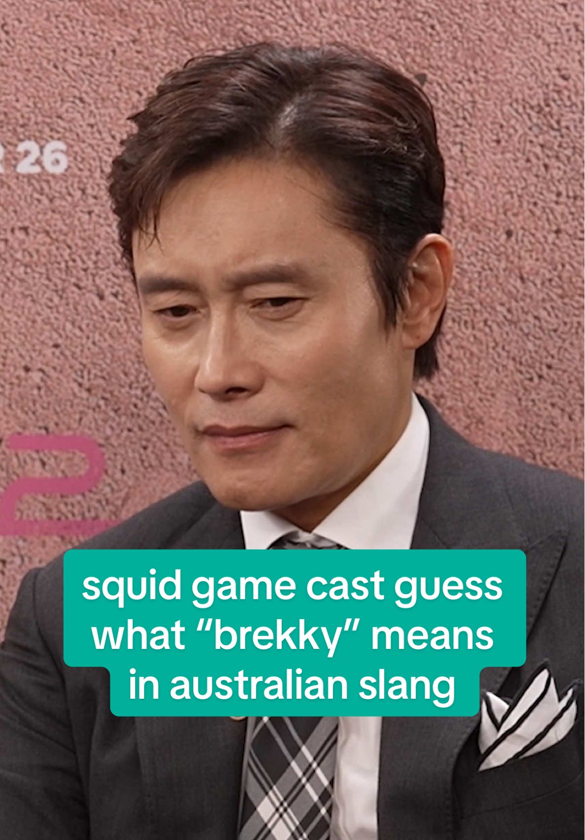 can the cast of squid game correctly guess aussie slang words? 🤔 @JOYURI Official #joyuri #yimsiwan #leejungjae #leebyunghun #aussieslang #australianslang #squidgame #squidgame2 @Netty #buzzfeedoz 