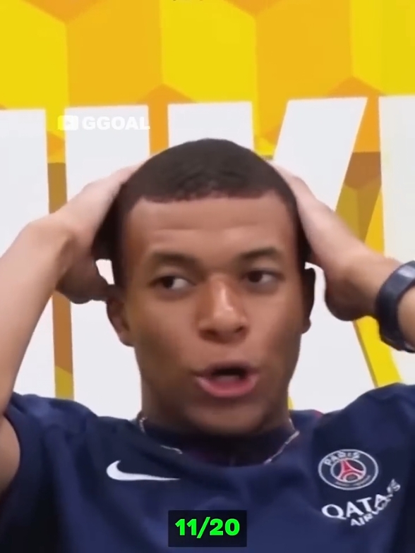 Mbappe Shocked By Neymar Skills 😱