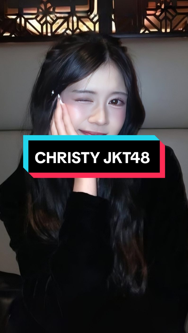 Christy dark mode 🖤🤍 #christyjkt48 #jkt48newera #christybajuhitam #christycantik 