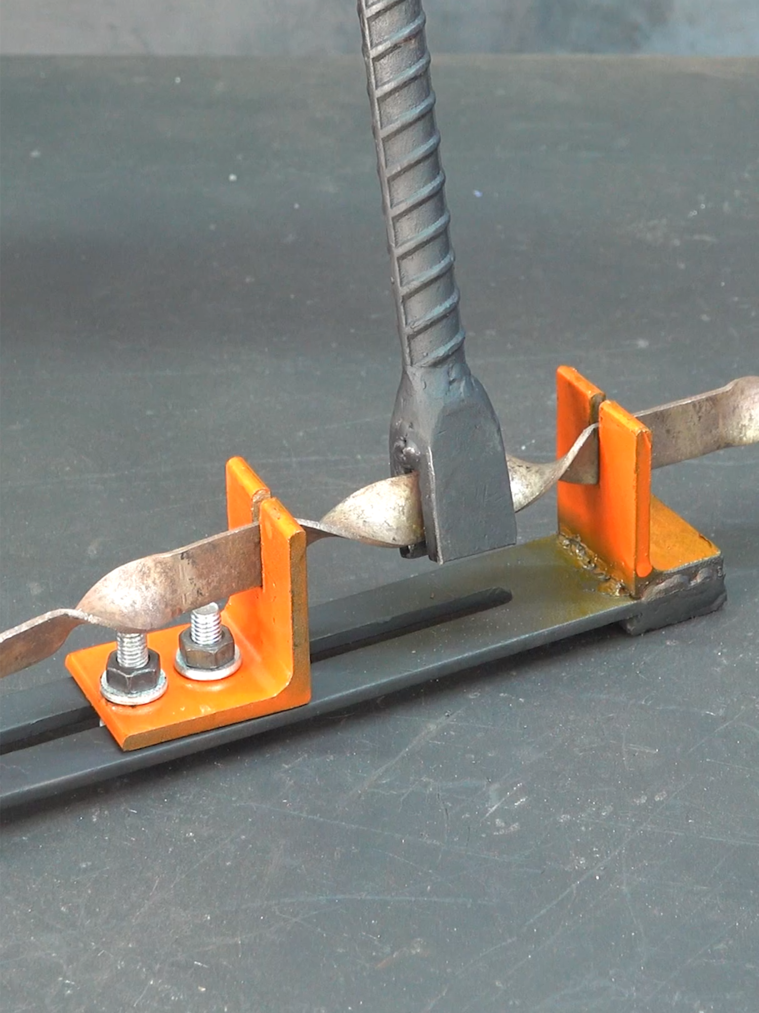 The 10-Minute Smart Welder Trick to Mastering Easy Bending Tools #DIY #craft #crafty #metalworking #crafts #DiYer #tooltips #tips #diyer #making #Metal #metalwork #jigs #hack #trick #make #handmadegifts #welder #welding #DIY