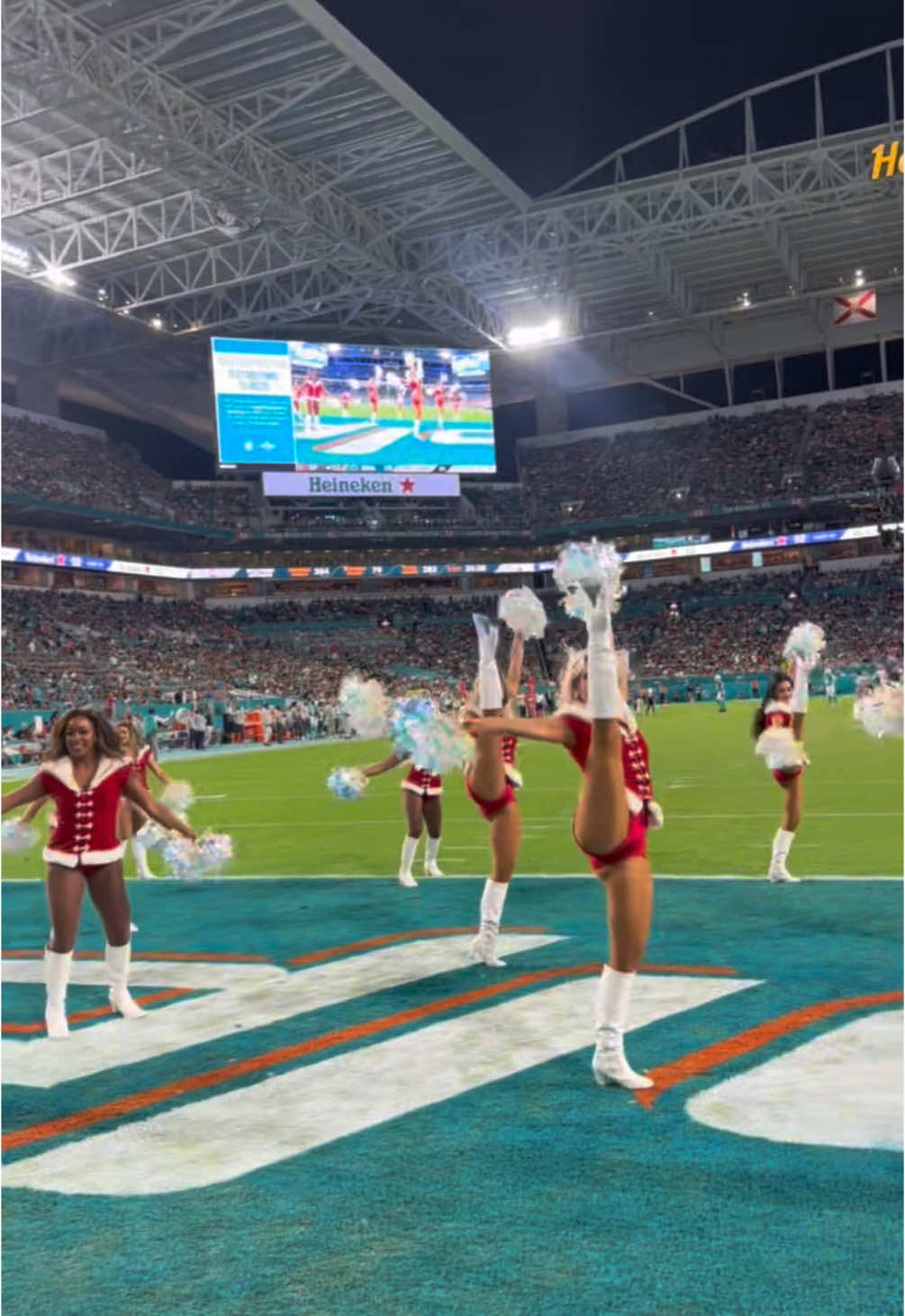 merry christmas from your dolphins cheerleaders 🎄❤️  • #xmas #christmas #christmasoutfit #santa #samtaba #red  #miami #miamidolphins #nfl #football #florida #cheer #cheerleader #nflcheerleaders #nflcheerleader #miamidolphinscheerleaders #blonde #nflsunday #cheerleaders #dance #dancer #gameday #game #finsup #dolphin #dolphins #afc #afceast