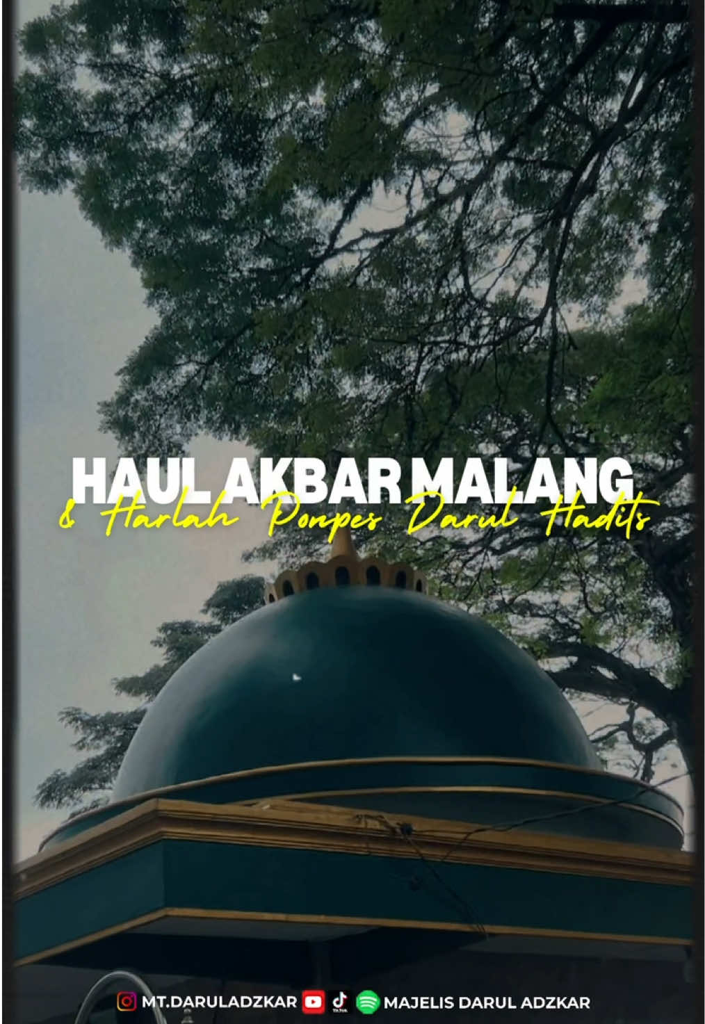 Menuju Haul Akbar Al Imamain Ra. Semoga yang hadir hajatnya dapat di qobul oleh Allah Swt. #haulmalang #haulmalang2024 #darulhaditsalfaqihiyyah #habibabdurrahmanbilfaqih 