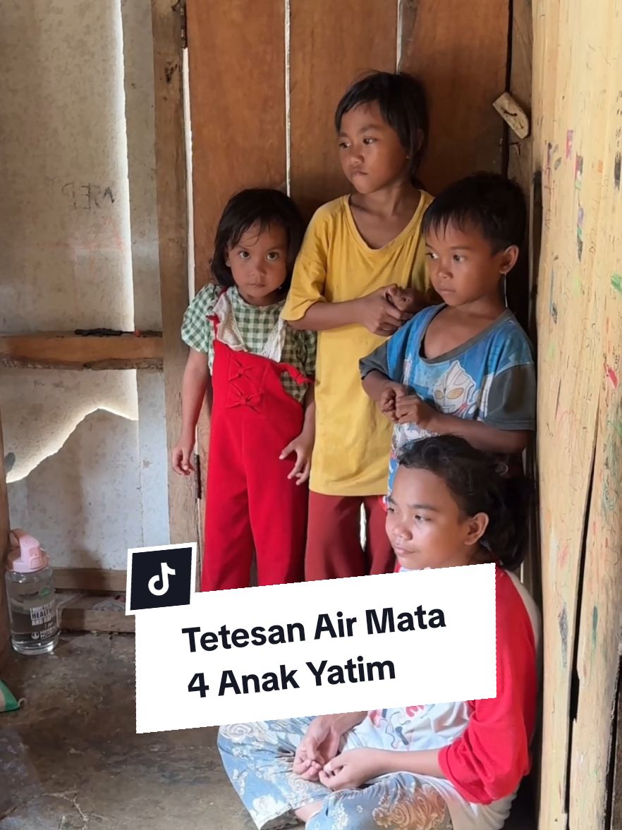 Kisah pilu 4 Anak Yatim di tinggal ibu kawin lagi#pyfツ #fyp #bestvideo #santunananakyatim 